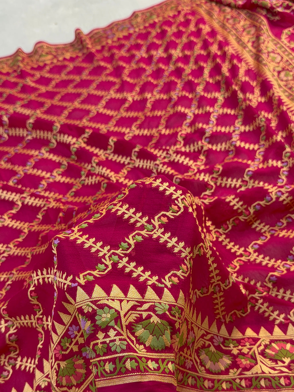 Banarasi Pure Khaddi Chiffon Saree with Meenakari Jaal Design in Rani Colour