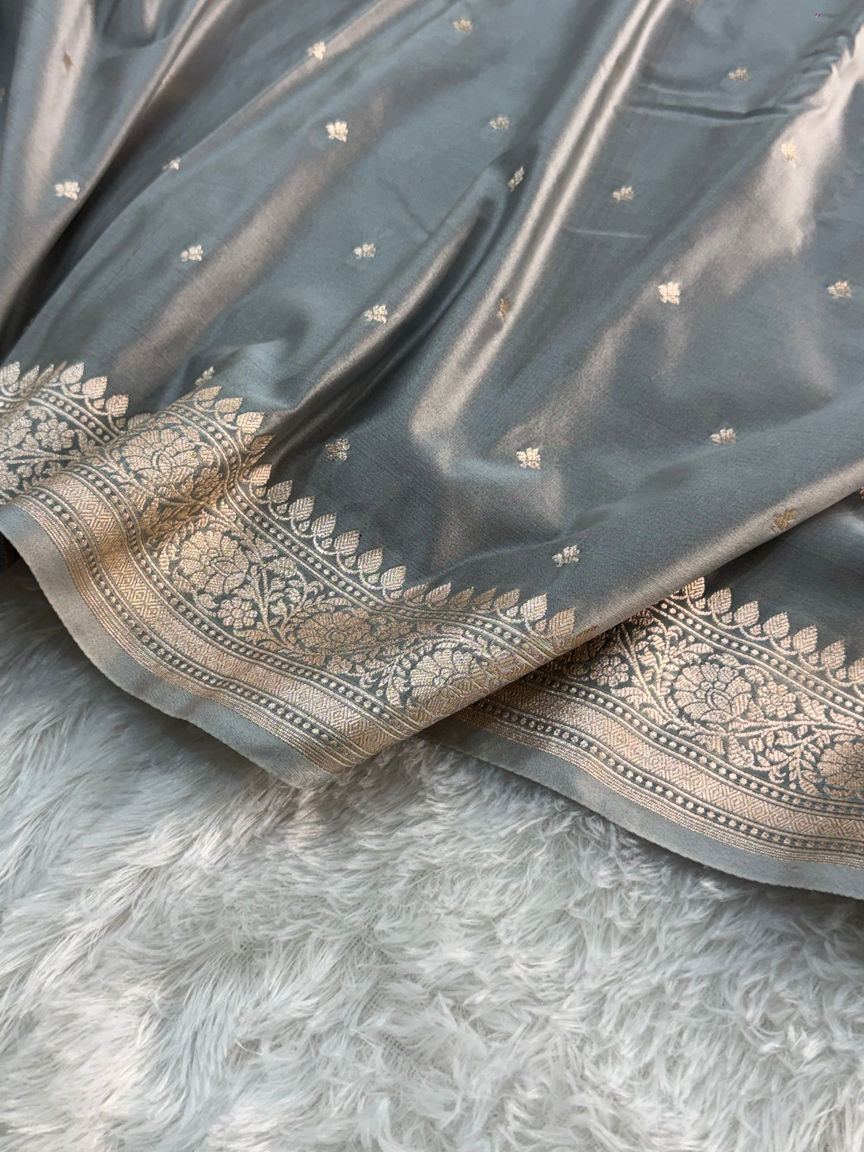 Banarasi Mashru Silk Saree Intricate Buti Design in Light Grey Colour
