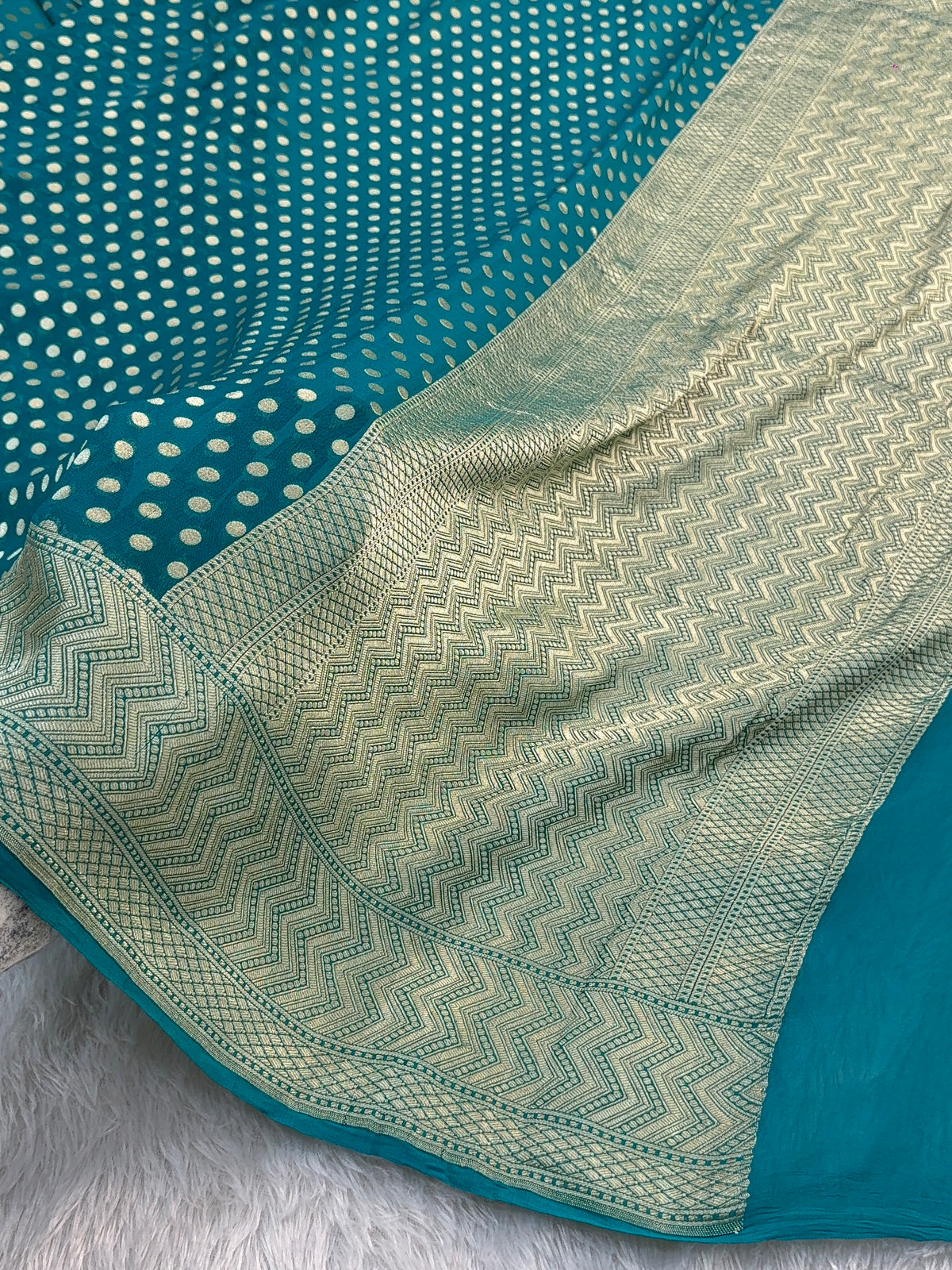 Banarasi Pure Khaddi Chiffon Saree  with Light Gold Zari Work with dot-dot Motifs Pattern Design in Sea Green Colour