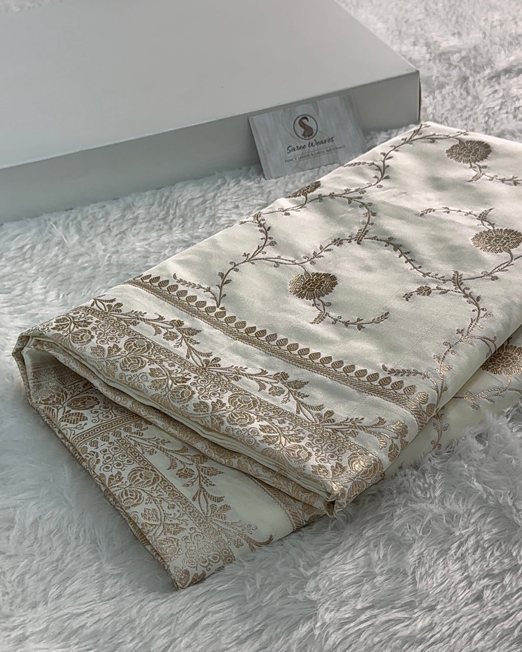 Banarasi Mashru Silk Saree Intricate Jaal Design in Light off white color
