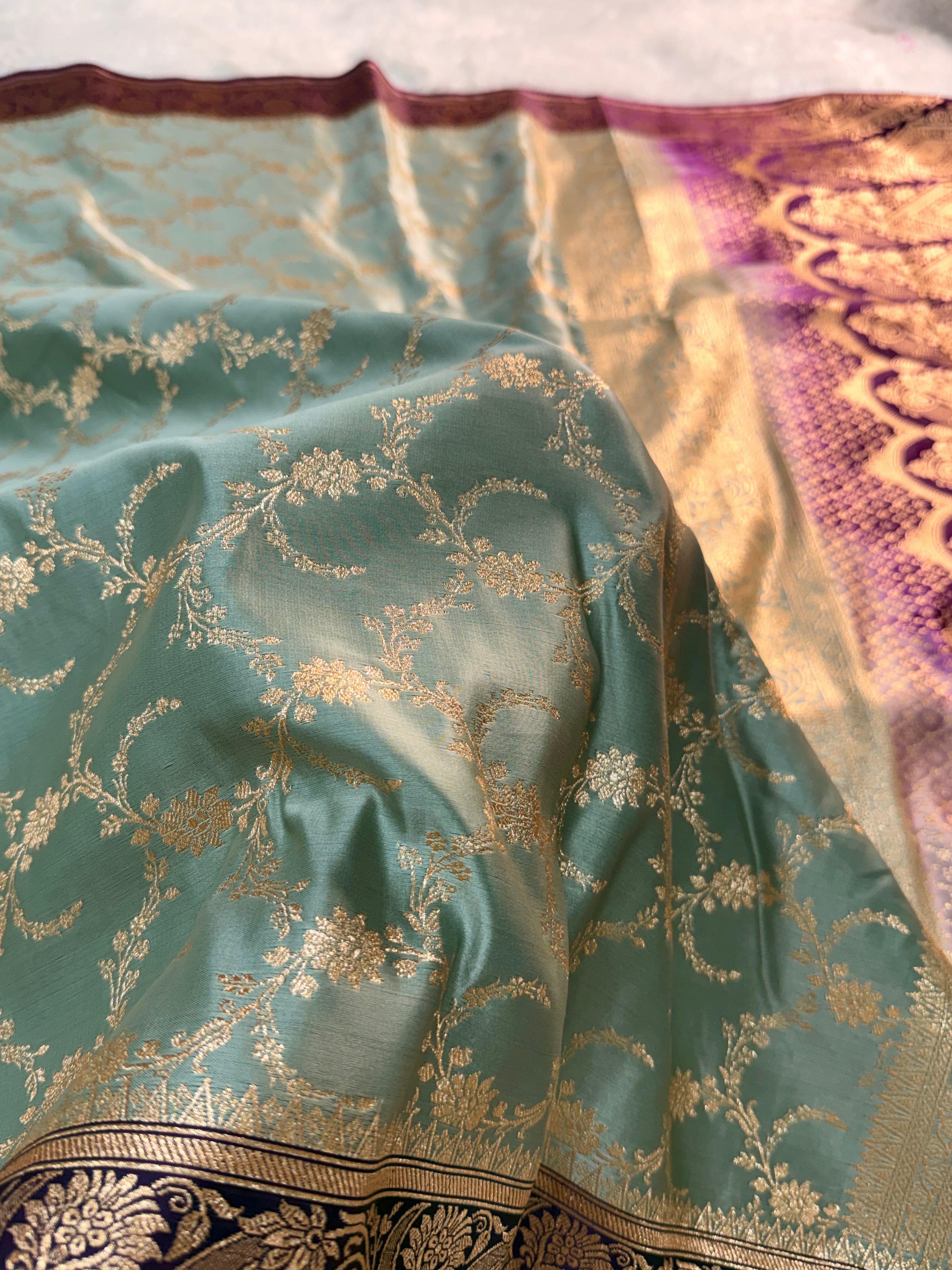 Banarasi Mashru Silk Saree with Tanchoi Weaving in Rusty Rani colour (Copy)