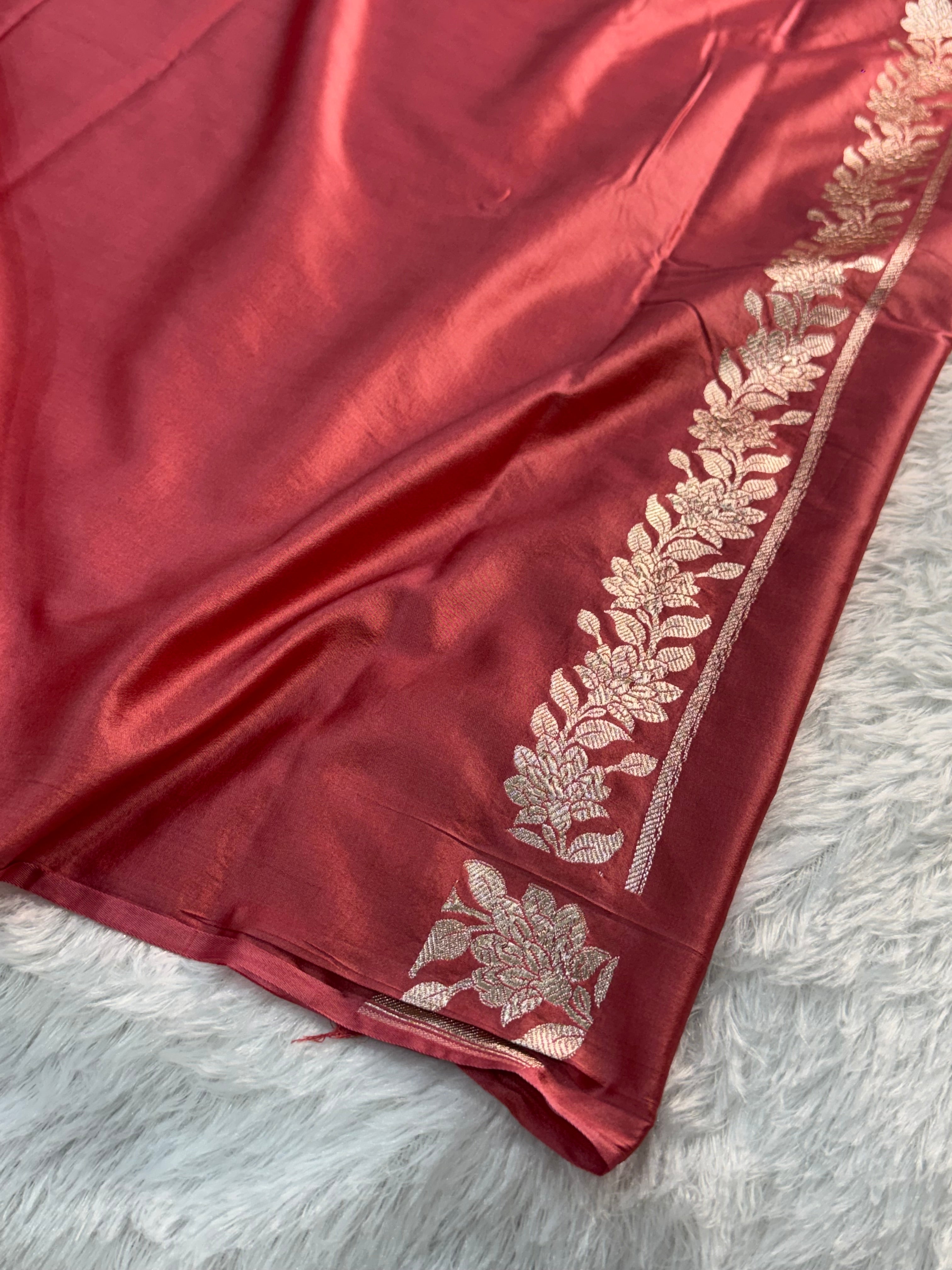 Banarasi Mashru Silk Saree with plain body and floral border Design in Rusty Pink colour