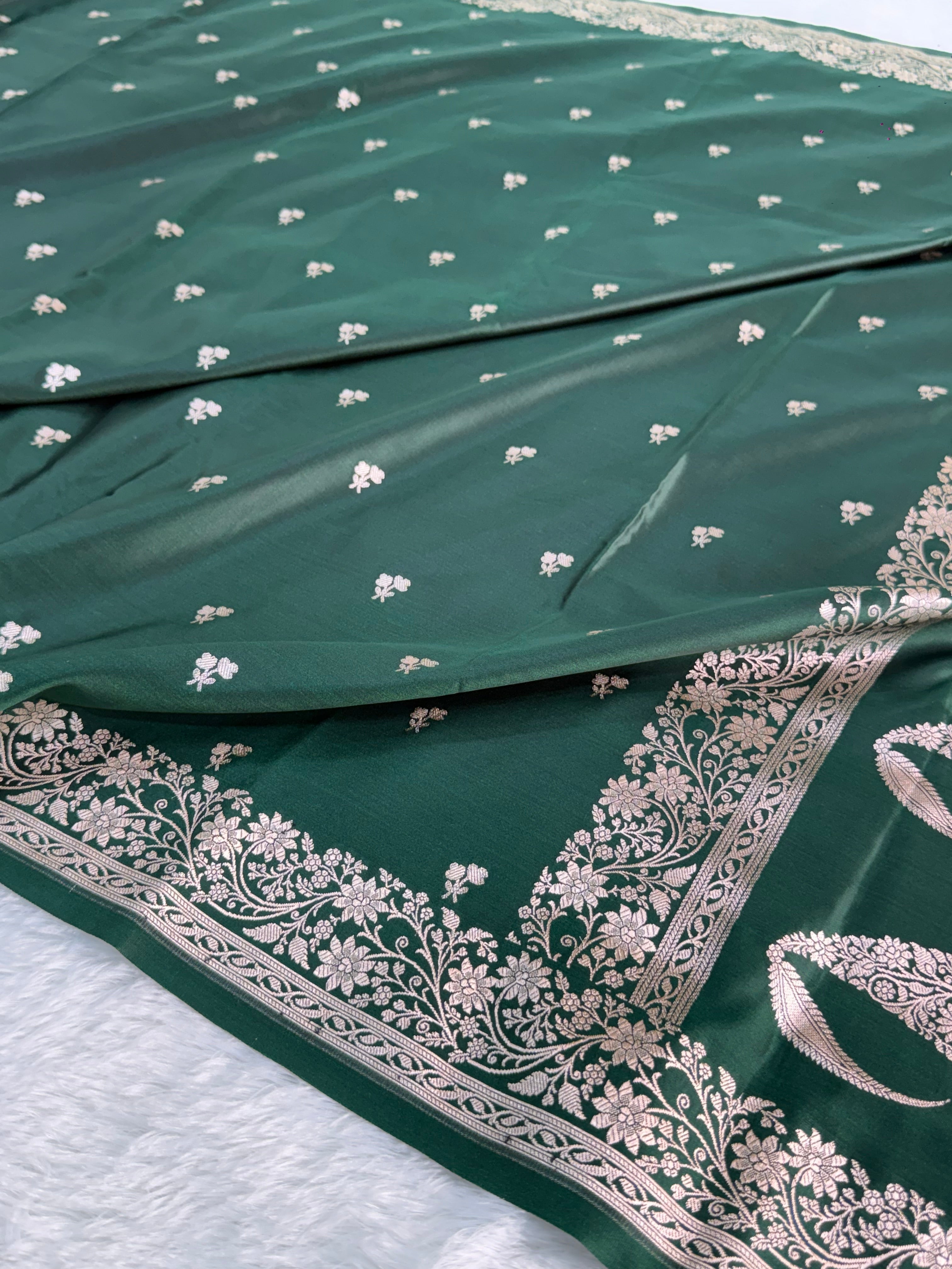Mashru Silk Banarasi Border Buti Saree in Bottle Green color