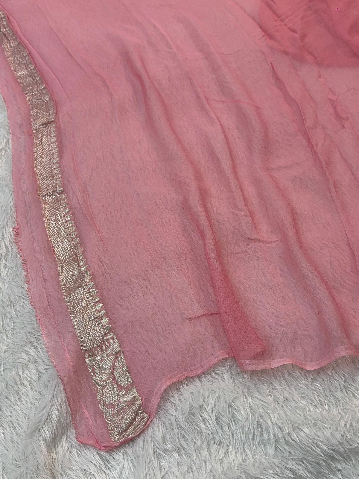 Banarasi Pure Khaddi Chiffon Saree  in Silver Zari with Small Interlocked Motifs Design in Peach Colour