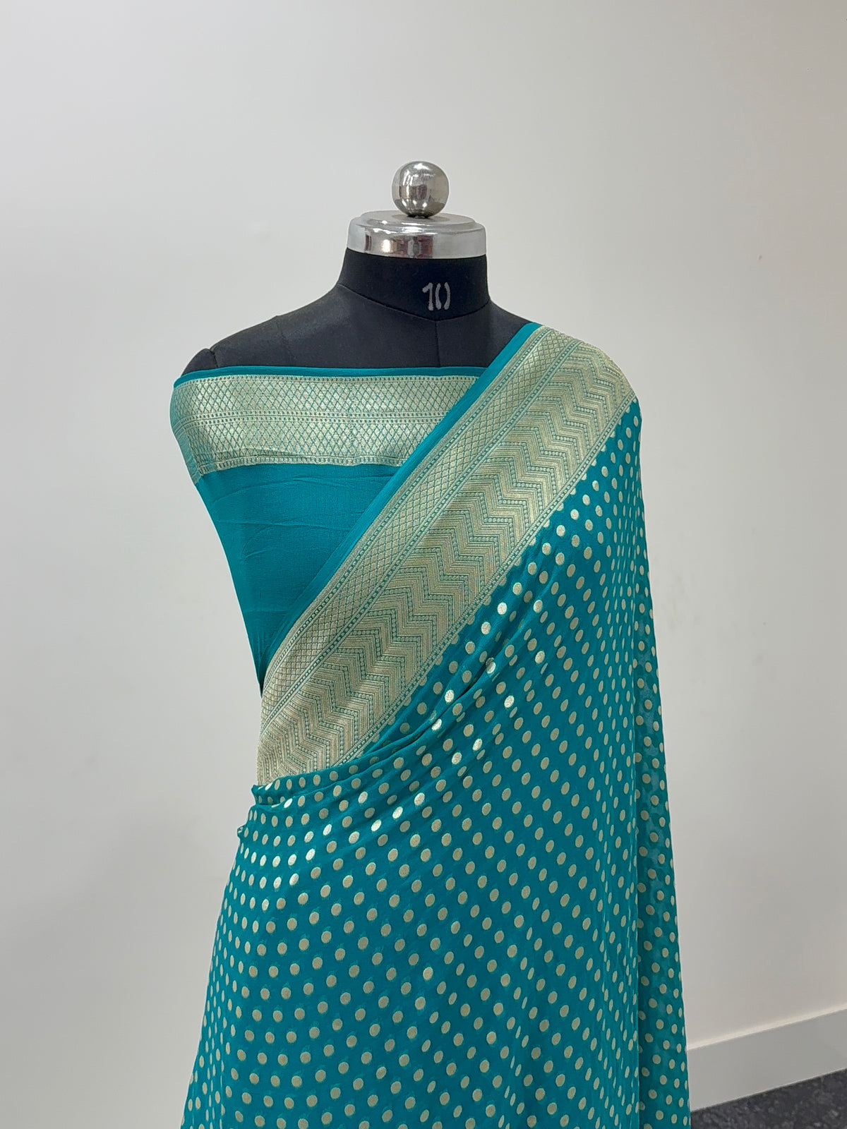 Banarasi Pure Khaddi Chiffon Saree  with Light Gold Zari Work with dot-dot Motifs Pattern Design in Sea Green Colour
