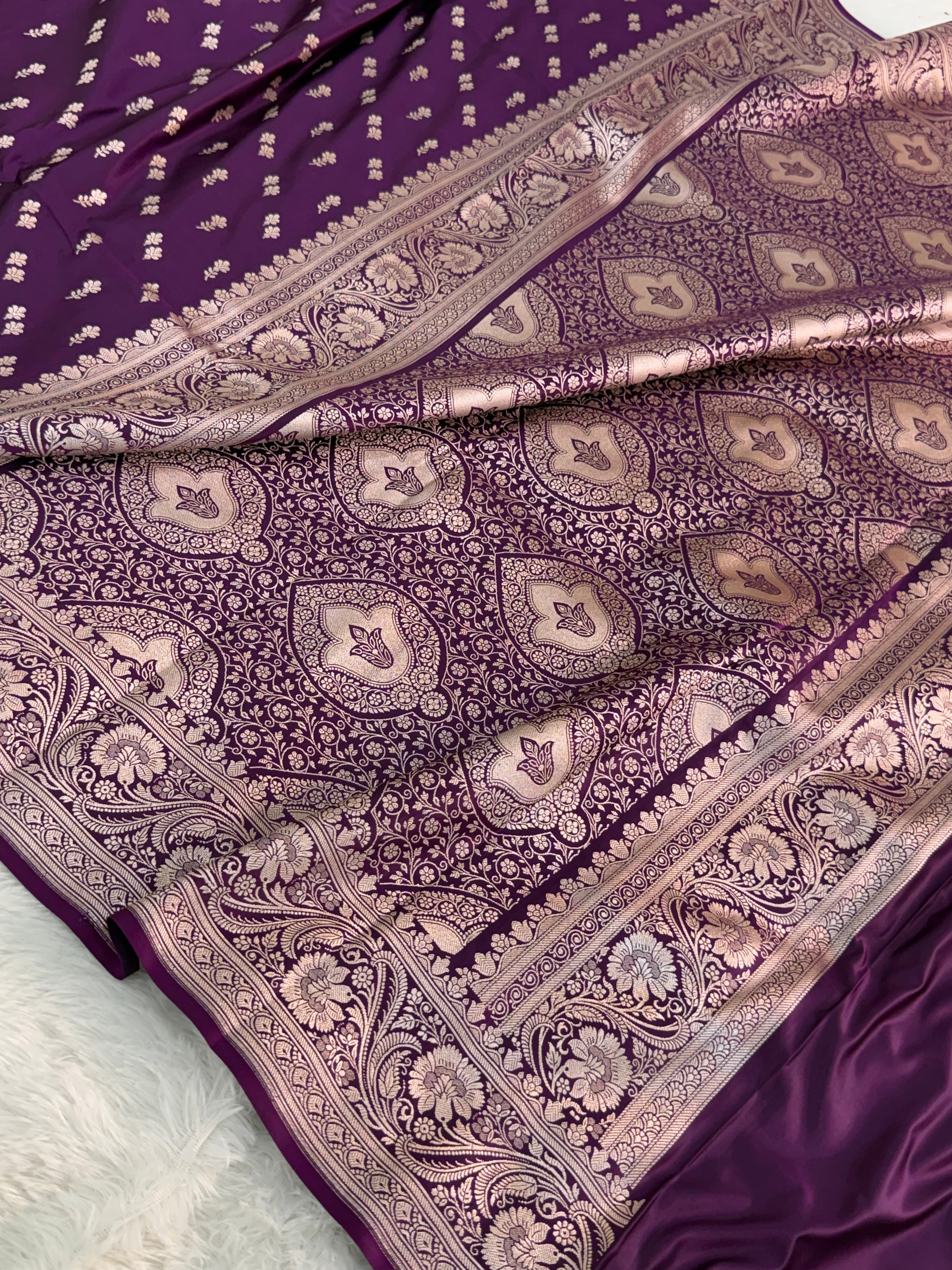 Mashru Silk Saree With Buti Design In Magenta Colour