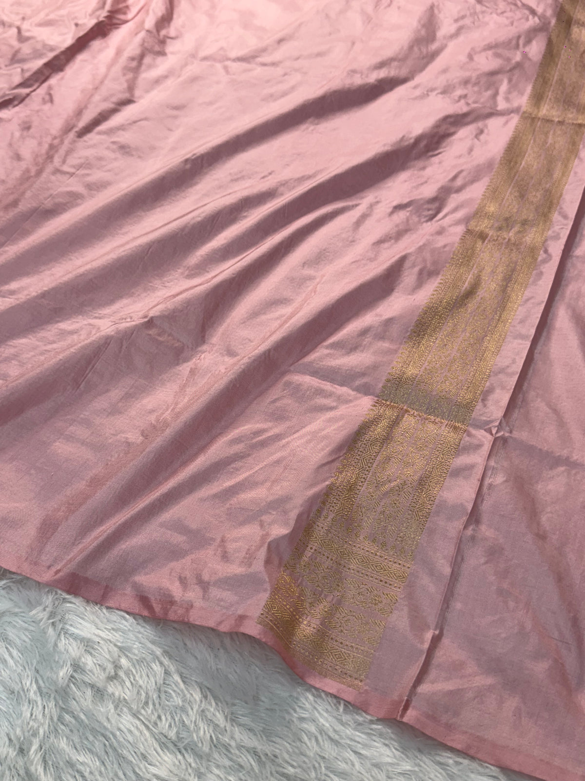 Banarasi pure katan silk saree with brocade meenakari jaal design in Light Pink colour