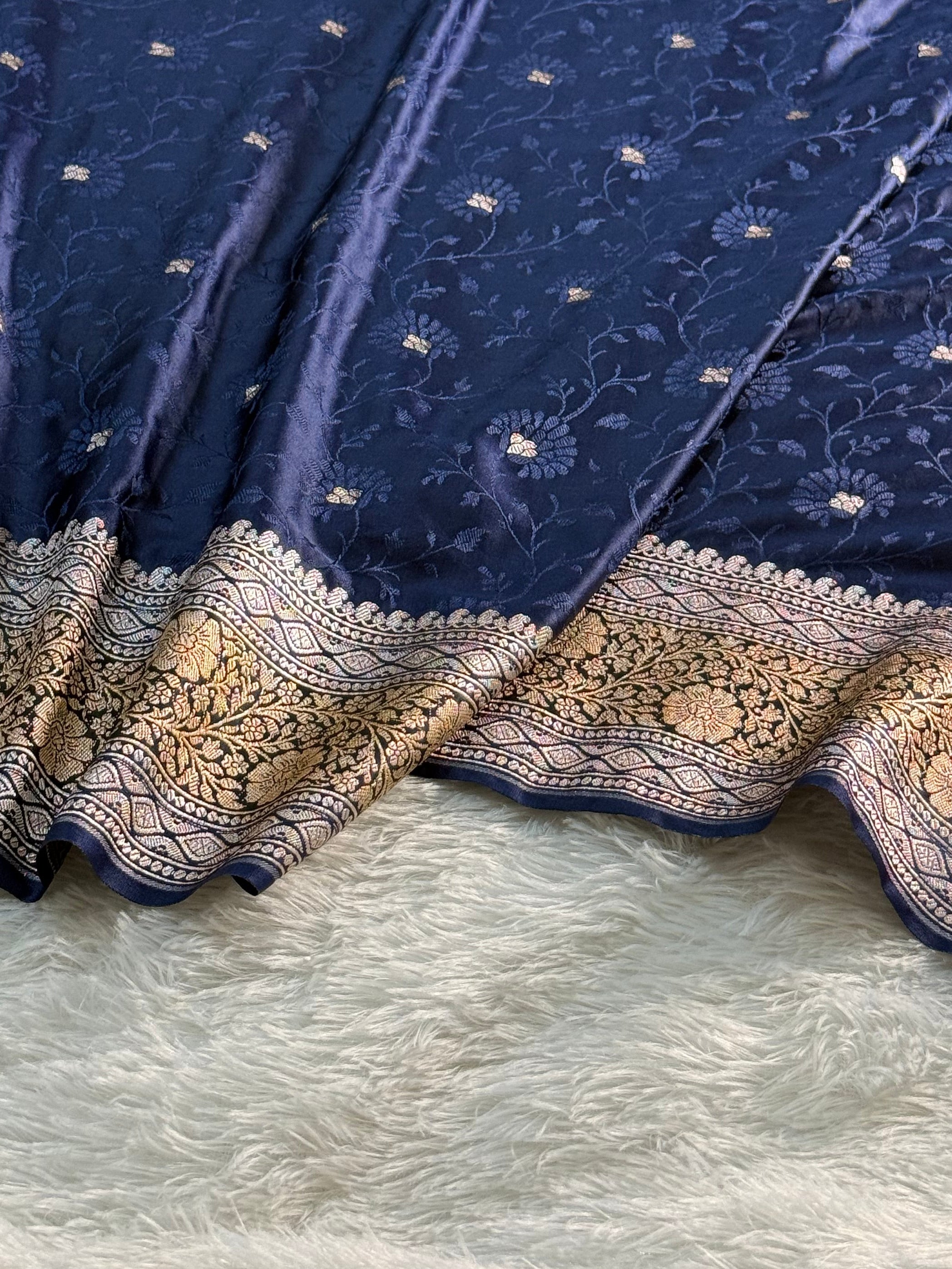 Banarasi Mashru Silk Saree with Tanchoi Jaal Weaving in Navy Colour with Hand brush paint in Border