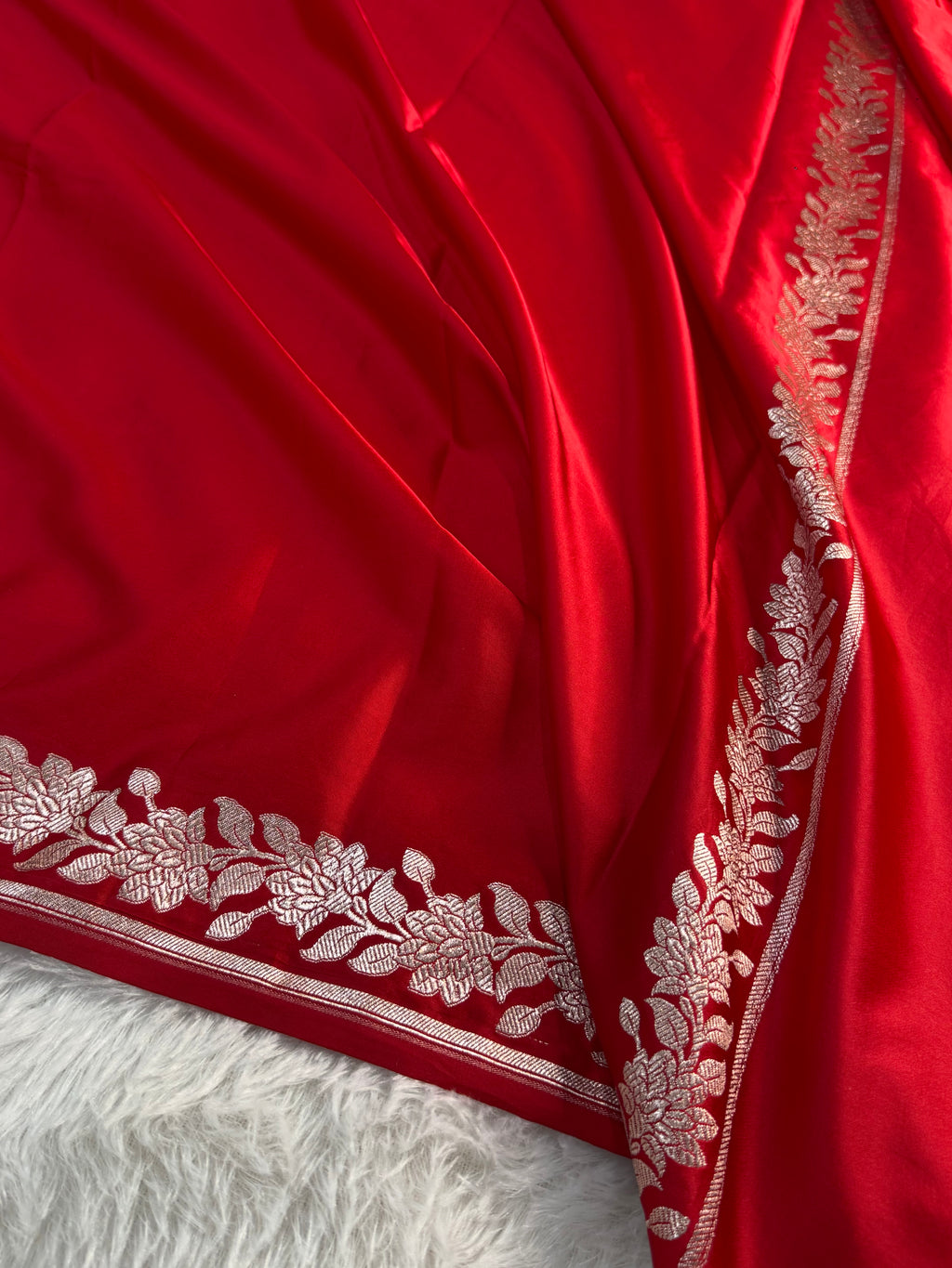 Banarasi Mashru Silk Saree with plain body and floral border Design in Red colour