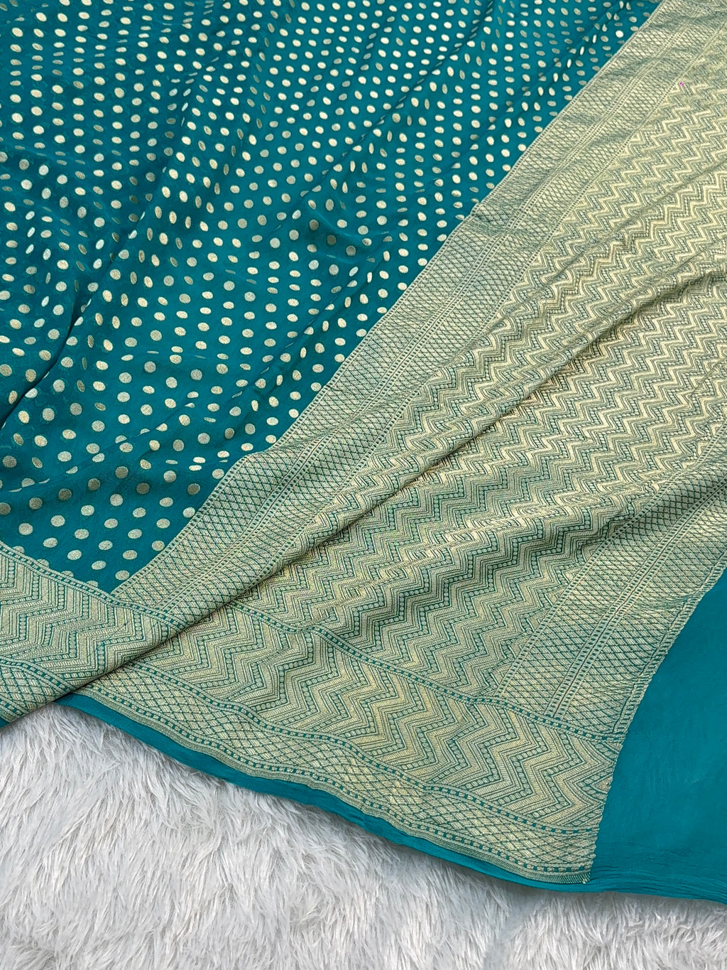 Banarasi Pure Khaddi Chiffon Saree  with Light Gold Zari Work with dot-dot Motifs Pattern Design in Sea Green Colour