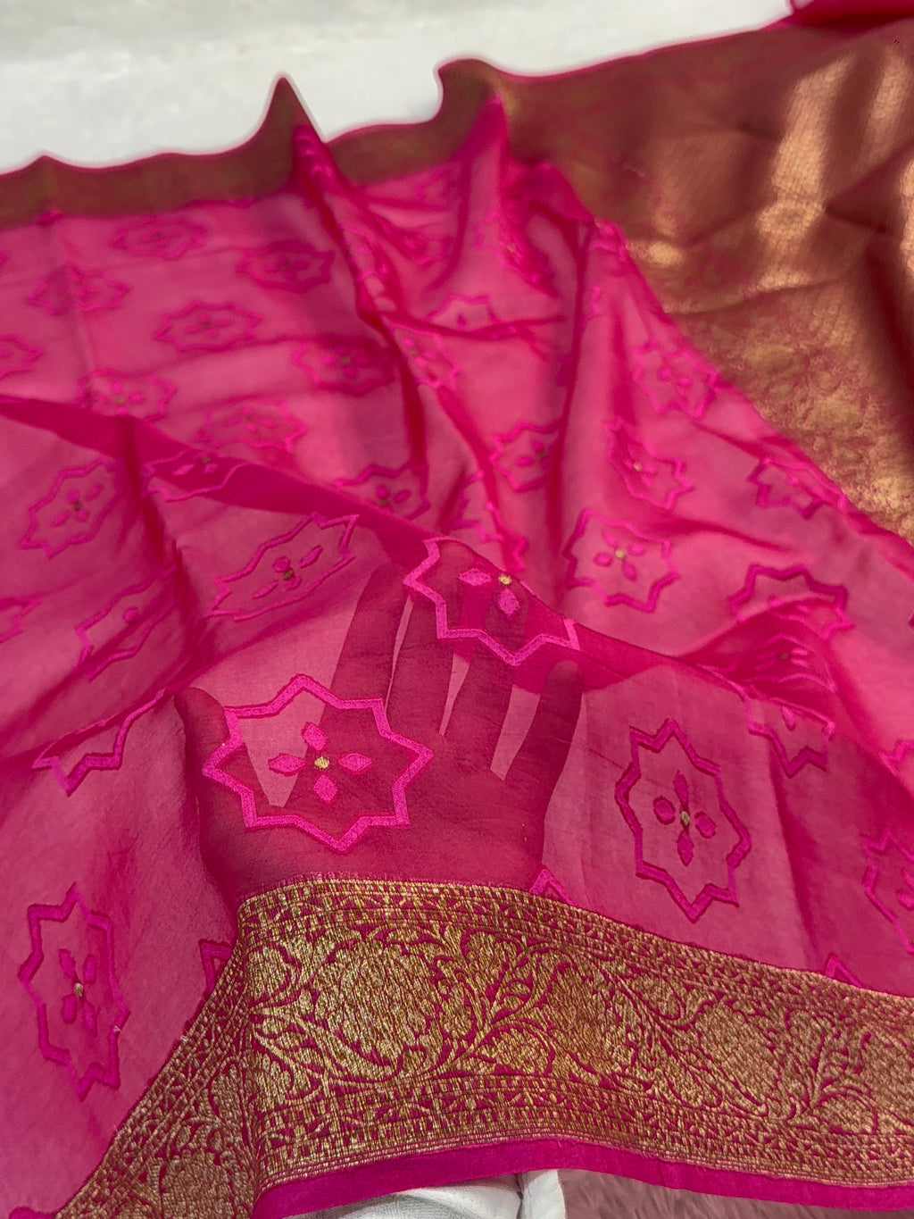Pure Kora Silk Saree with Antique Zari weaving in Dusty Rose Colour