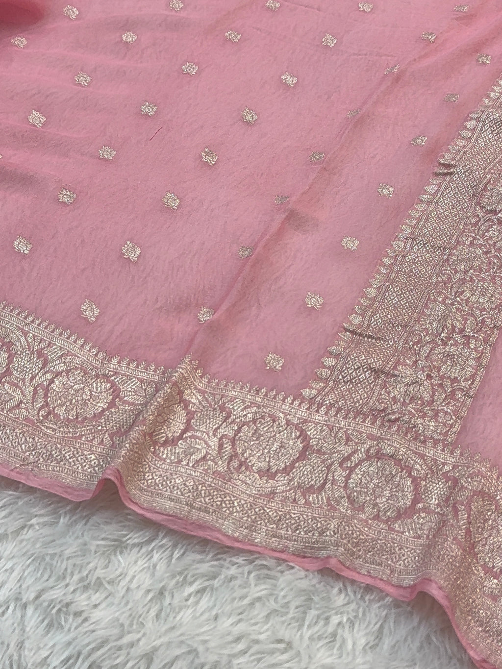 Banarasi Pure Khaddi Chiffon Saree  in Silver Zari with Small Interlocked Motifs Design in Peach Colour