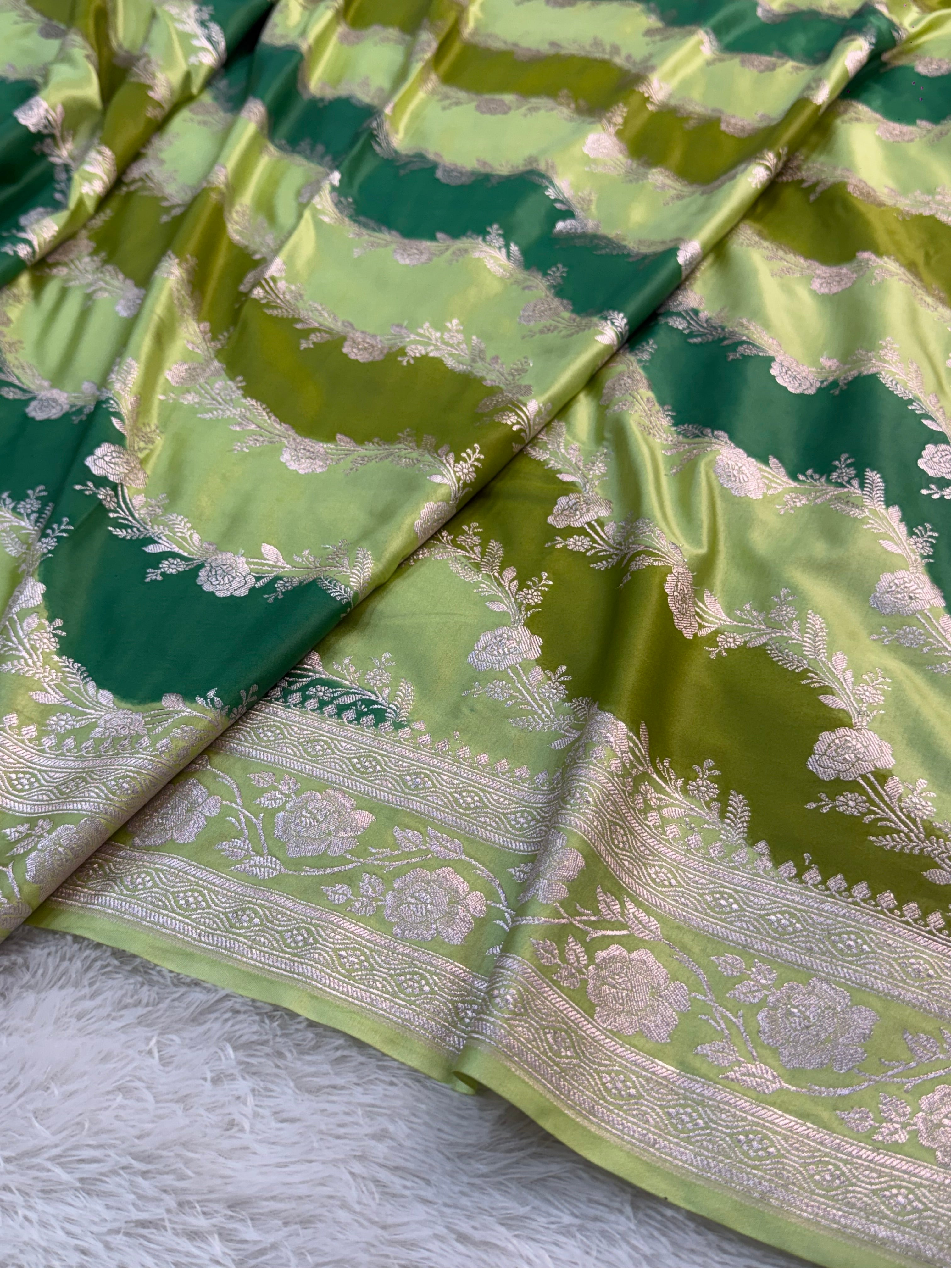 Banarasi mashru silk rangkat saree in aada pattern design in Light And Dark Green colour