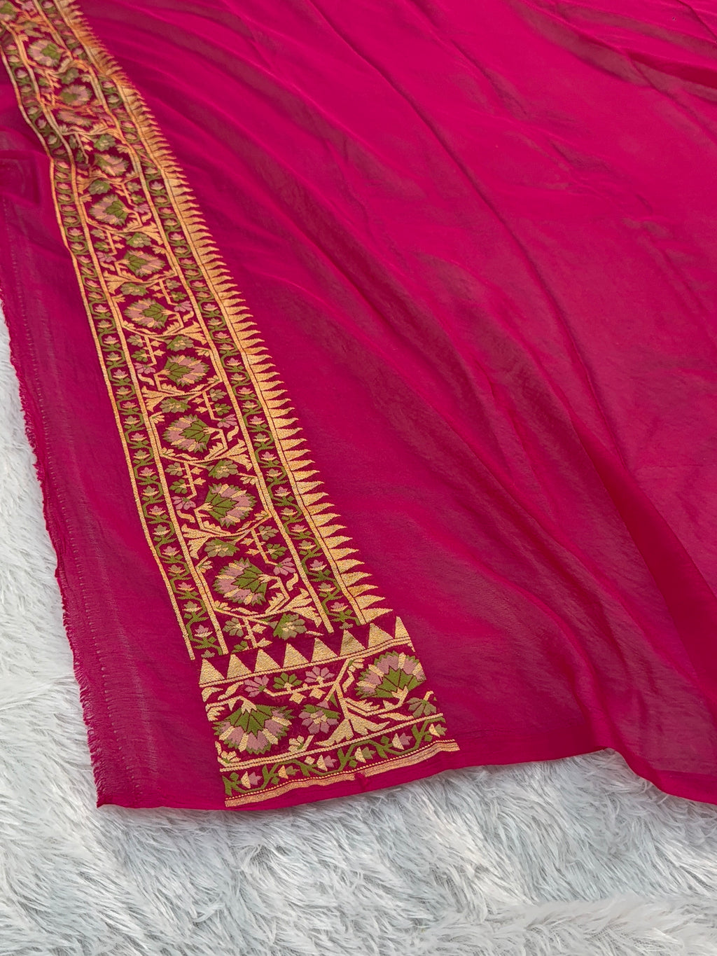 Banarasi Pure Khaddi Chiffon Saree with Meenakari Jaal Design in Rani Colour