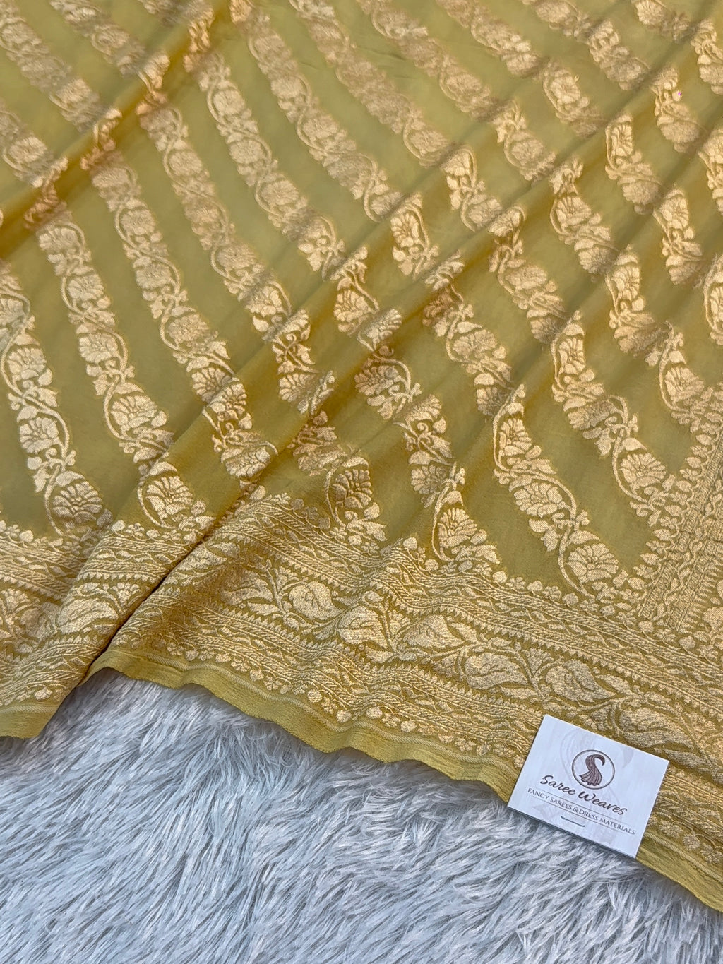 Banarasi Pure Khaddi Chiffon Saree in Floral Aada Jaal Design in Deep Maroon Colour