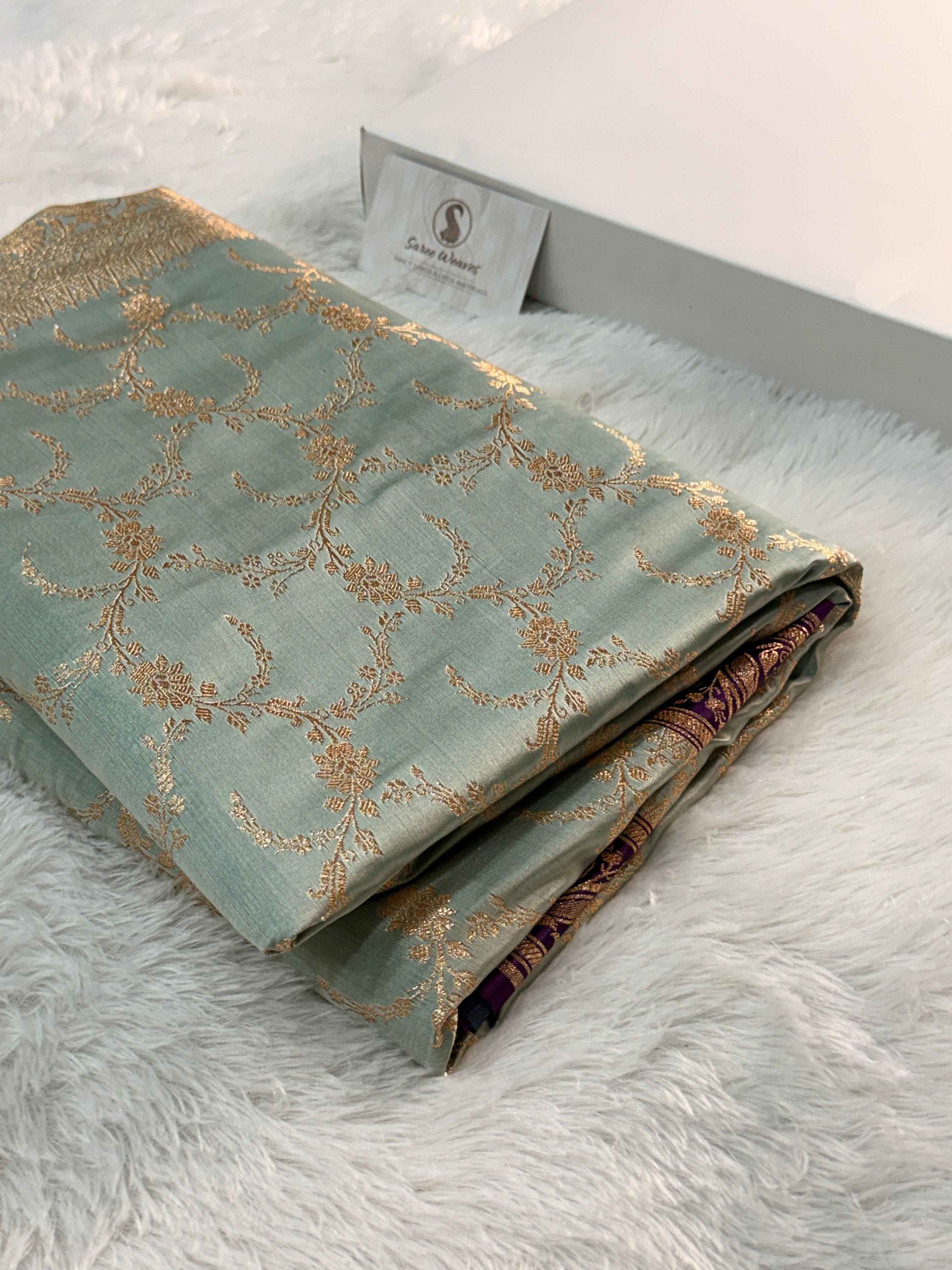 Banarasi Mashru Silk Saree with Tanchoi Weaving in Rusty Rani colour (Copy)