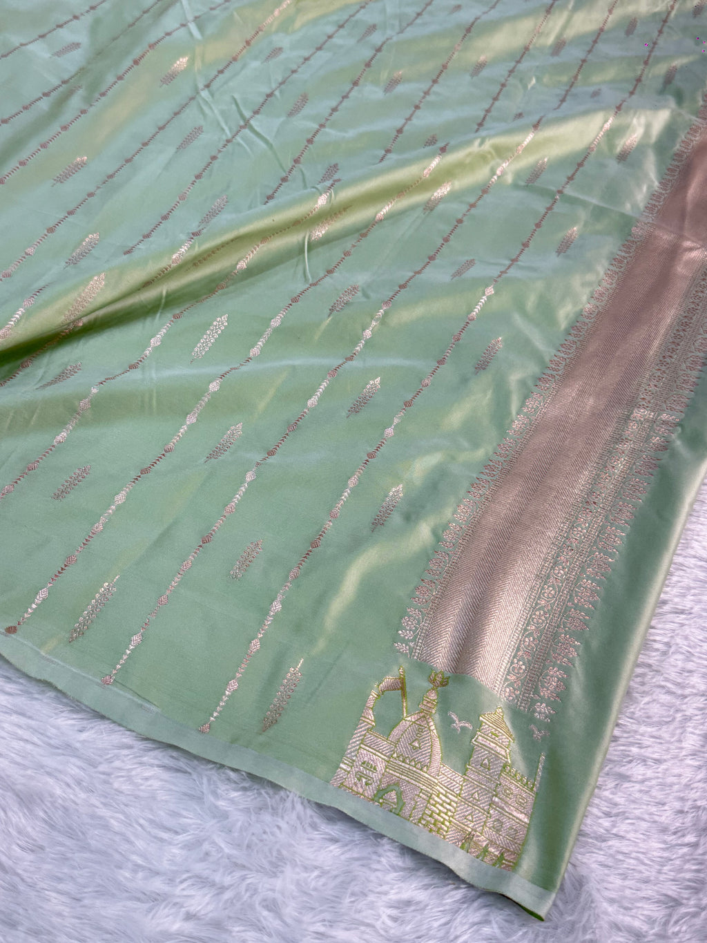 Banarasi Mashru Silk Saree with kashi ghat design in Light Pista color