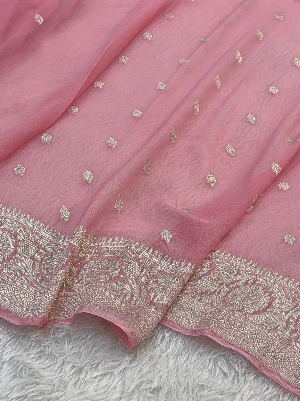 Banarasi Pure Khaddi Chiffon Saree  in Silver Zari with Small Interlocked Motifs Design in Peach Colour