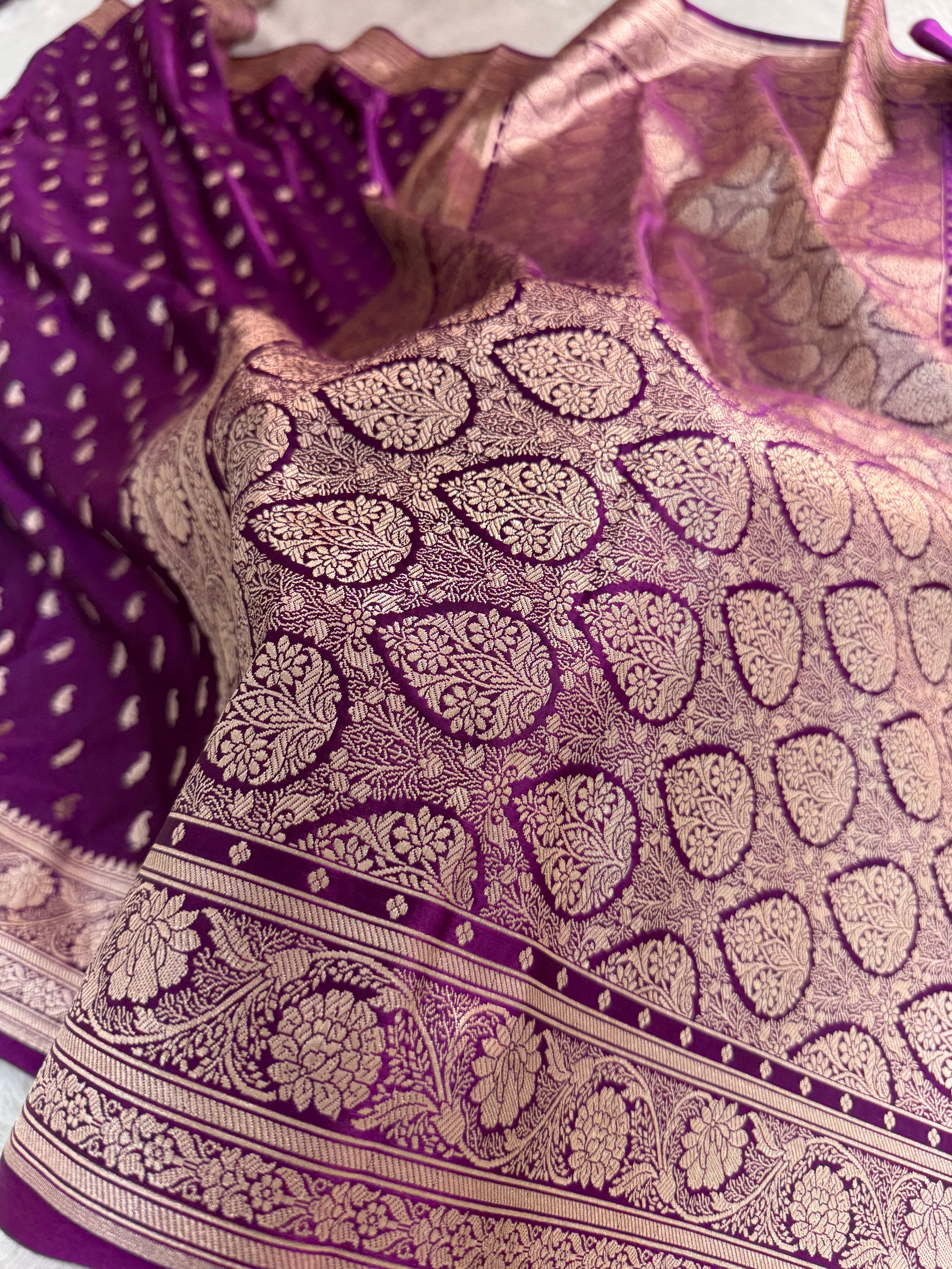 Banarasi Mashru Silk Saree Intricate Buti Design in majenta color