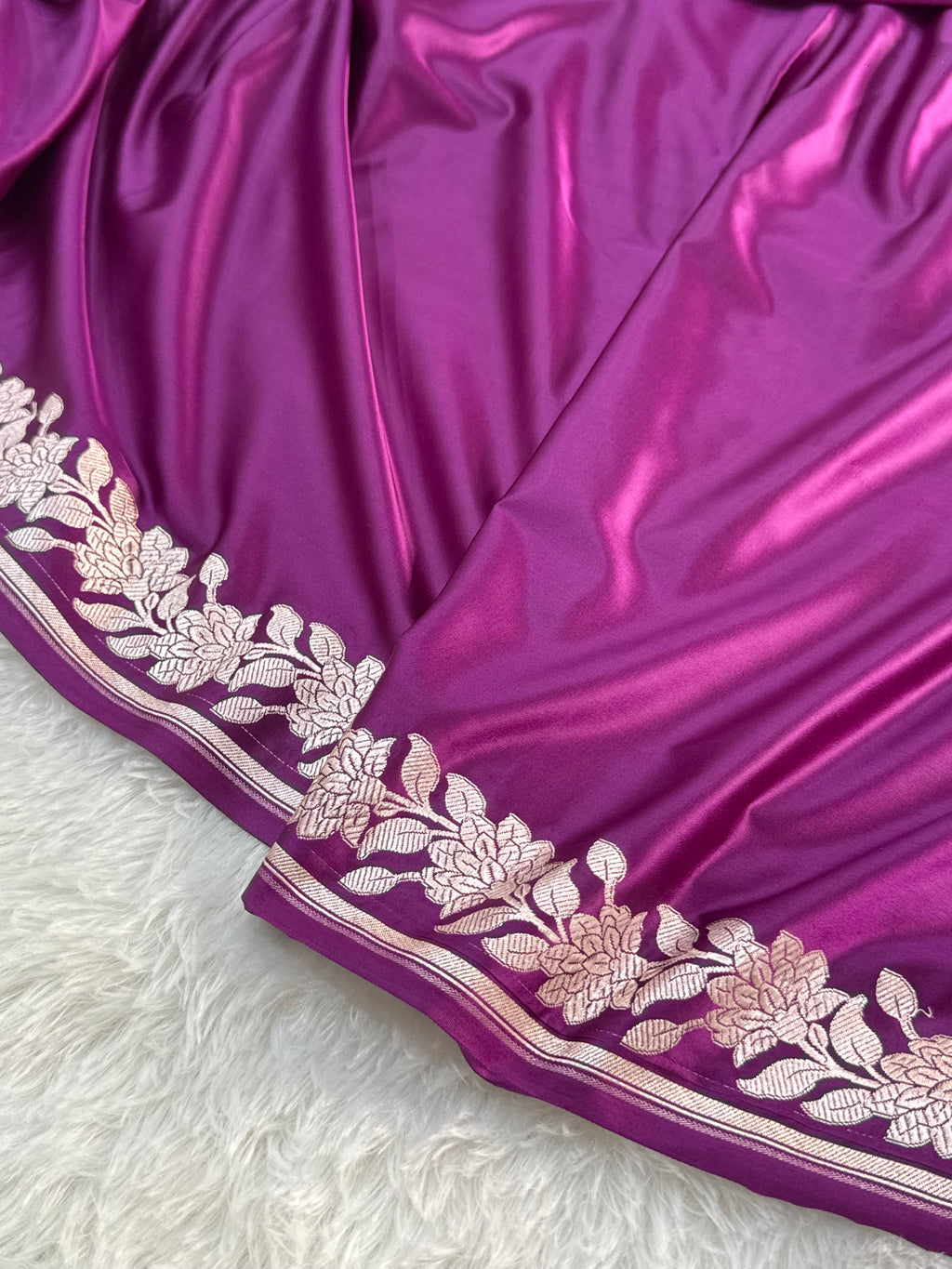 Banarasi Mashru Silk Saree with plain body and floral border Design in Majenta colour