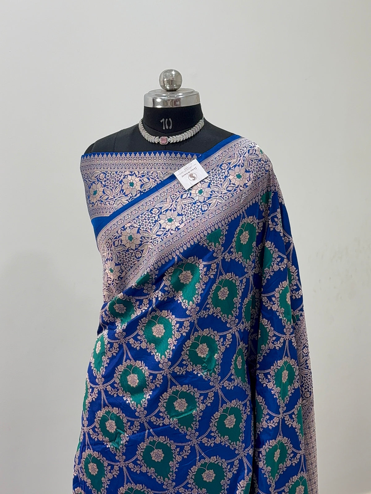 Banarasi Pure Katan Silk Rangkat Saree with the combination of Bottle Green and Royal Blue Colour