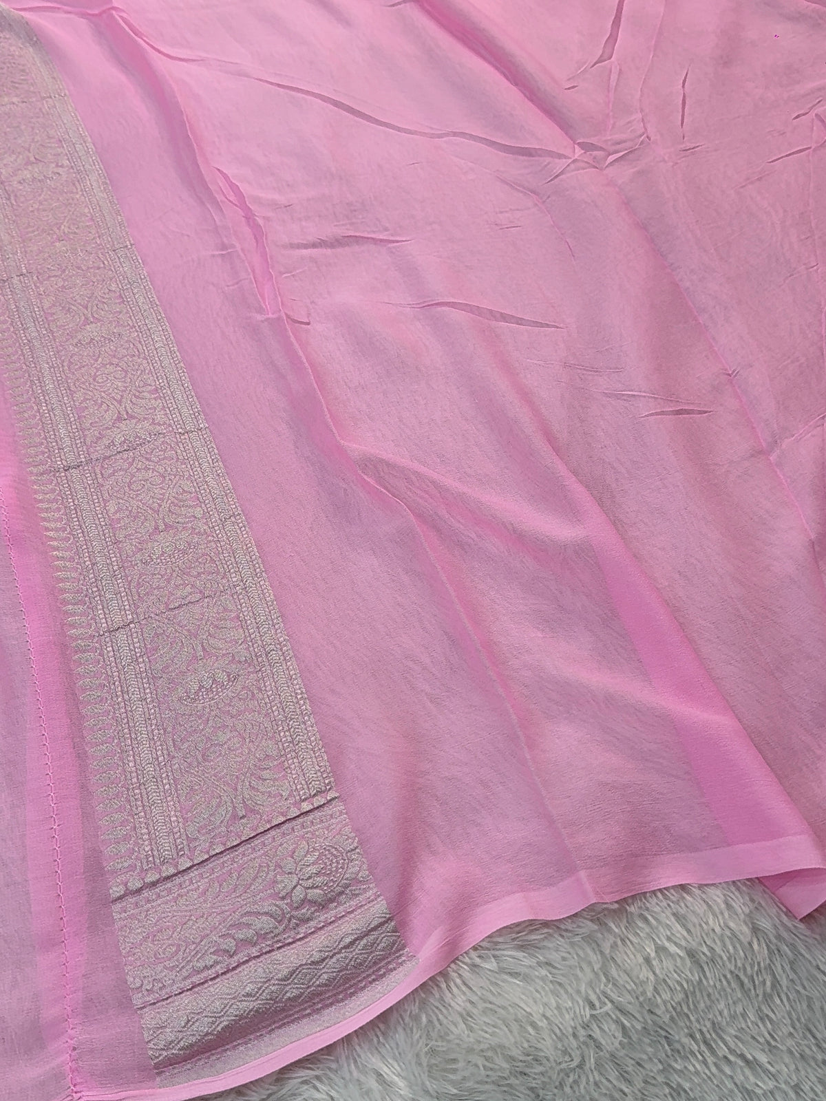 Banarasi Pure Khaddi Chiffon Saree  with Silver Zari Work In Floral Jaal Design in Red and Light Pink Colour Combination