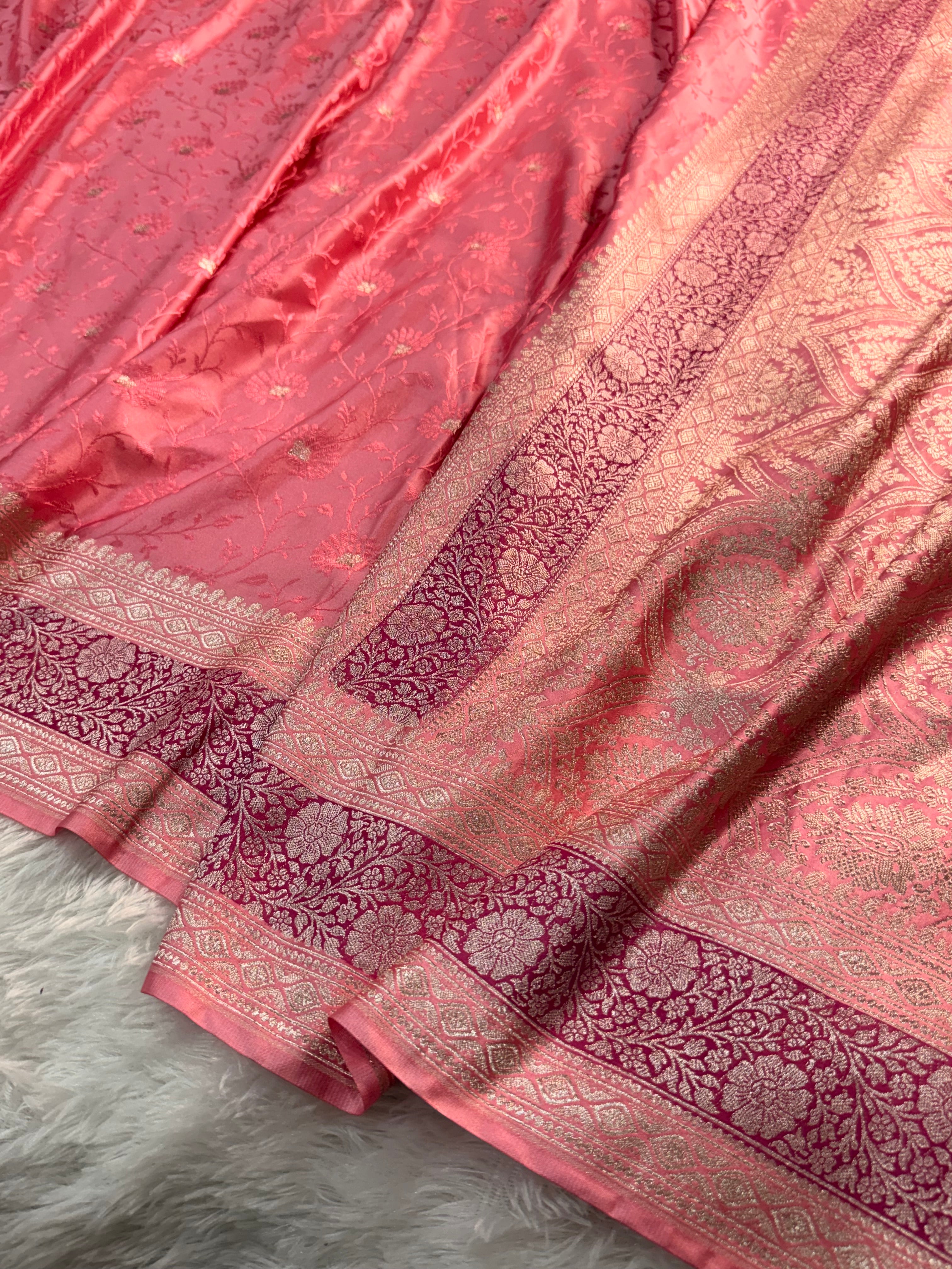 Banarasi Mashru Silk Saree with Tanchoi Weaving in Rusty Rani colour