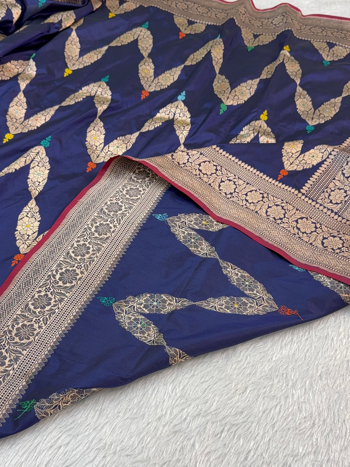 Handwoven Pure Katan Silk Saree in Jewellery Design pattern with meenakari in Light Gold Zari Work in Navy Blue Colour