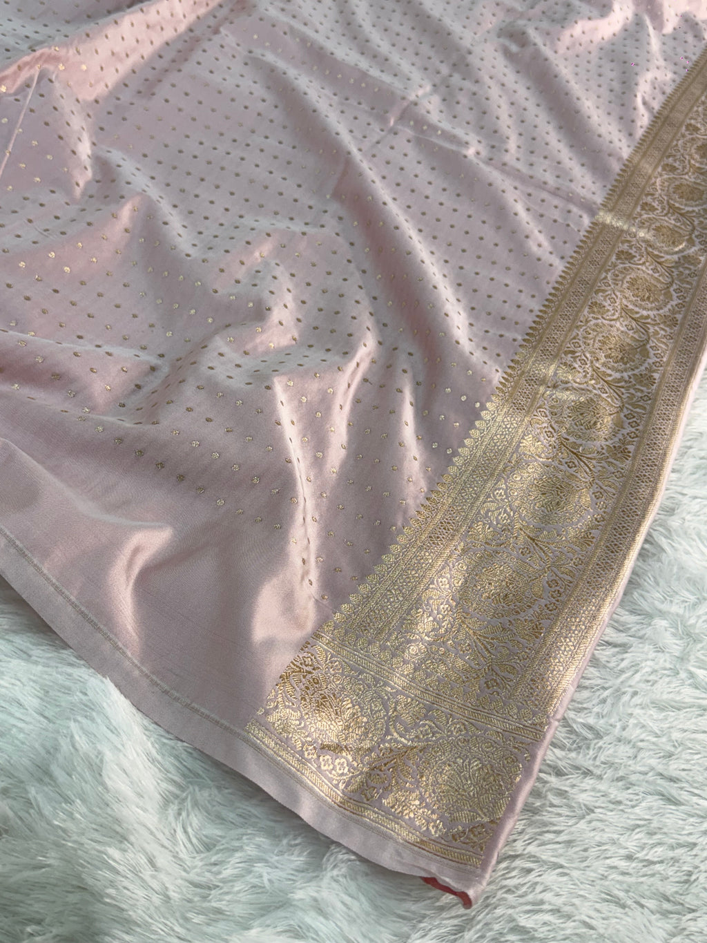 Mashru Silk BanarasiBorder Buti Saree in Baby Pink Color