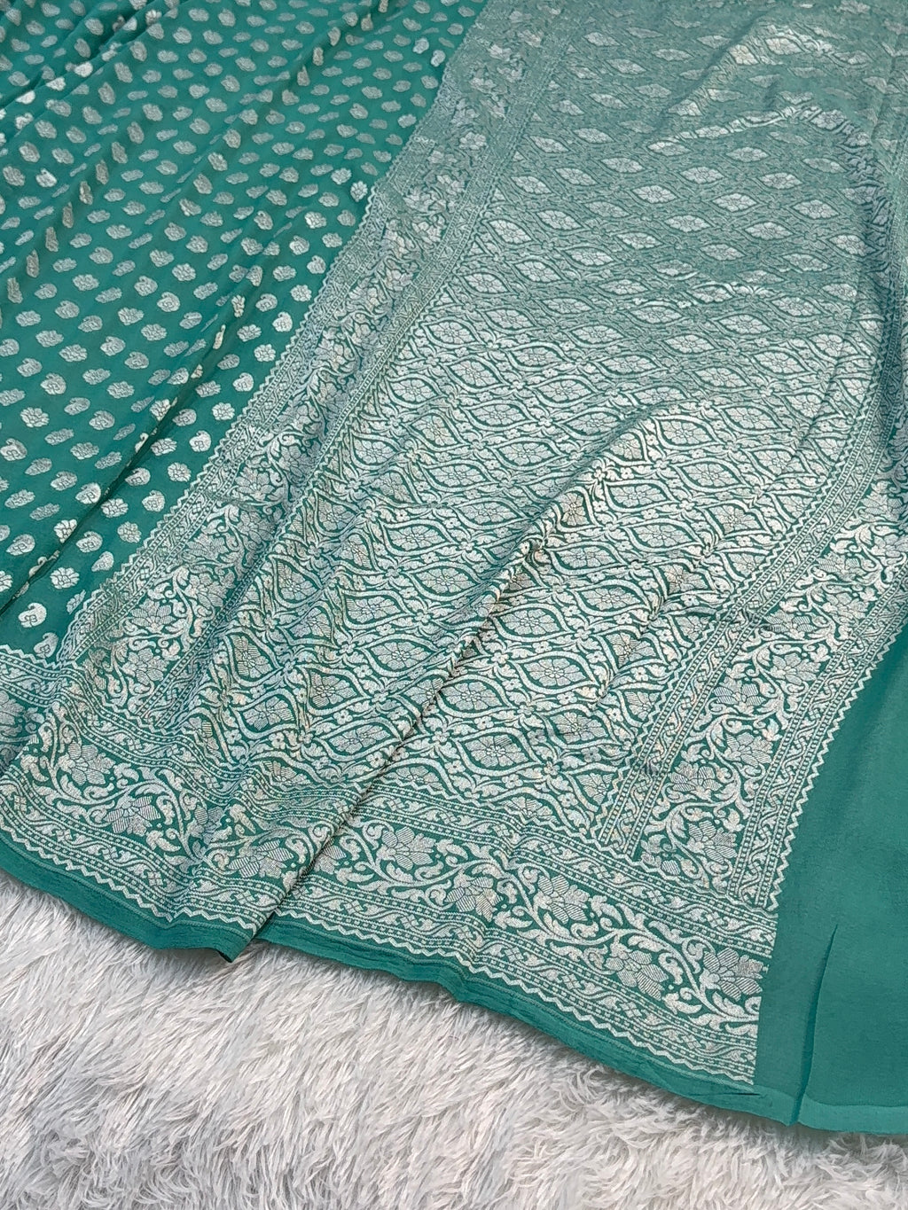 Banarasi Pure Khaddi Chiffon Saree in Border And Buti Design in Sea Green Colour
