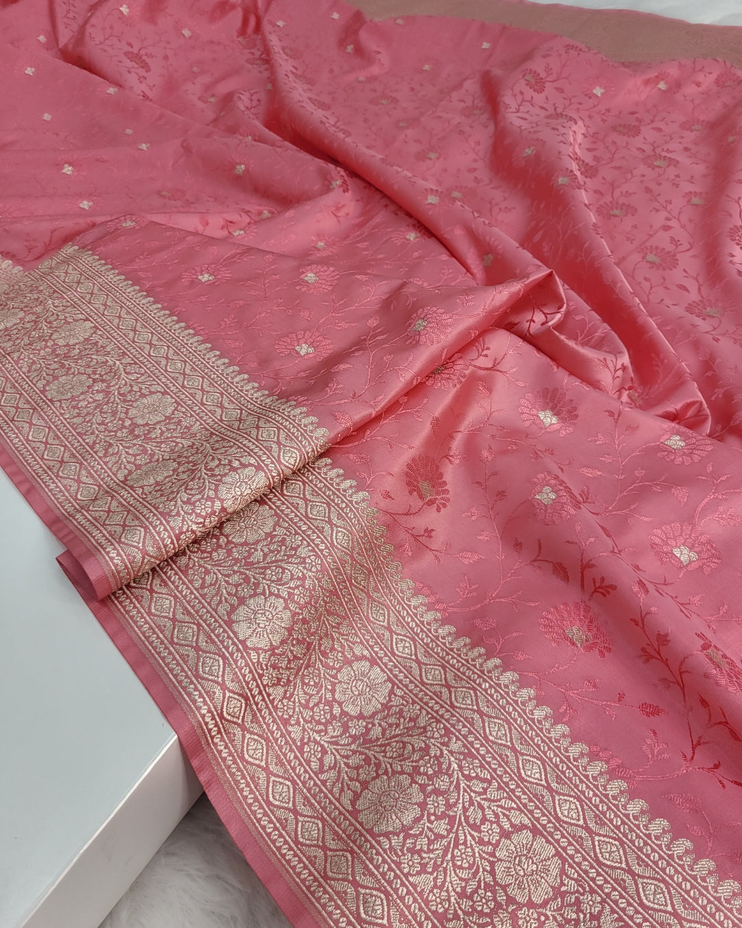 Banarasi Mashru Silk Saree Intricate with Tanchoi Jaal Design