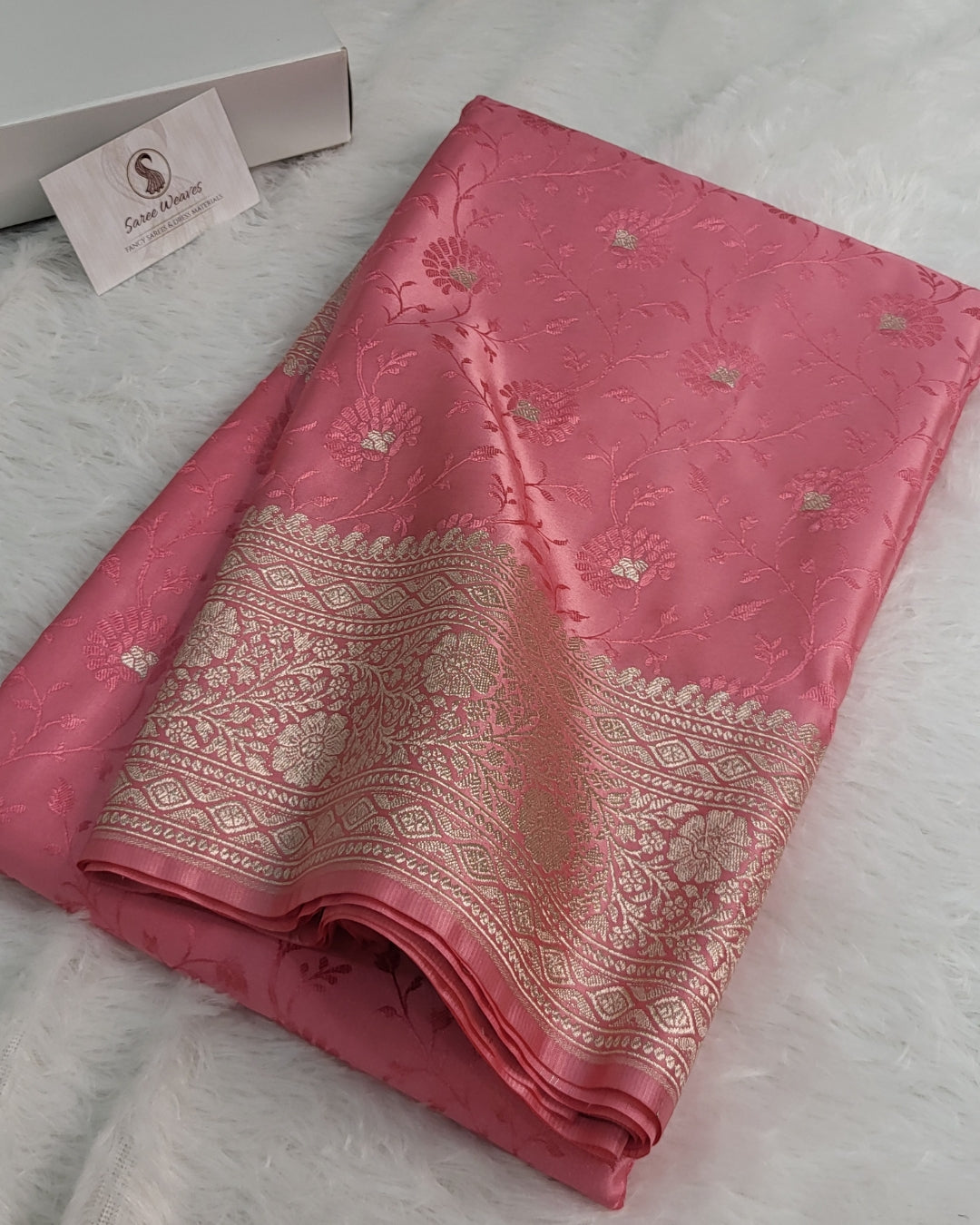 Banarasi Mashru Silk Saree Intricate with Tanchoi Jaal Design