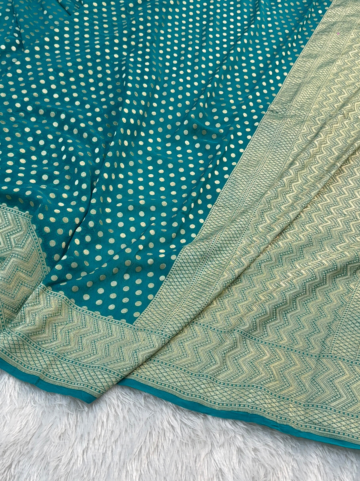 Banarasi Pure Khaddi Chiffon Saree  with Light Gold Zari Work with dot-dot Motifs Pattern Design in Sea Green Colour