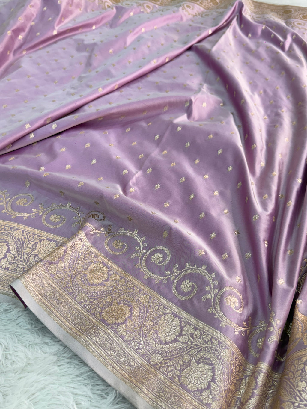 Banarasi Mashru Silk Saree Intricate Buti Design in Rusty Lavender color