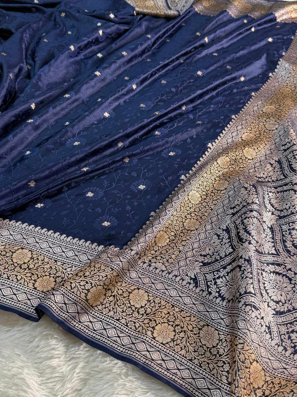 Banarasi Mashru Silk Saree with Tanchoi Jaal Weaving in Navy Colour with Hand brush paint in Border