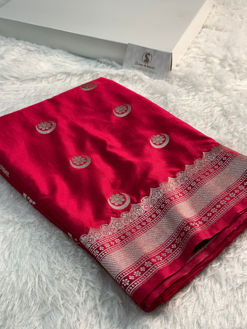 Banarasi Mashru Silk Saree in Border Buti Design in shot rani colour