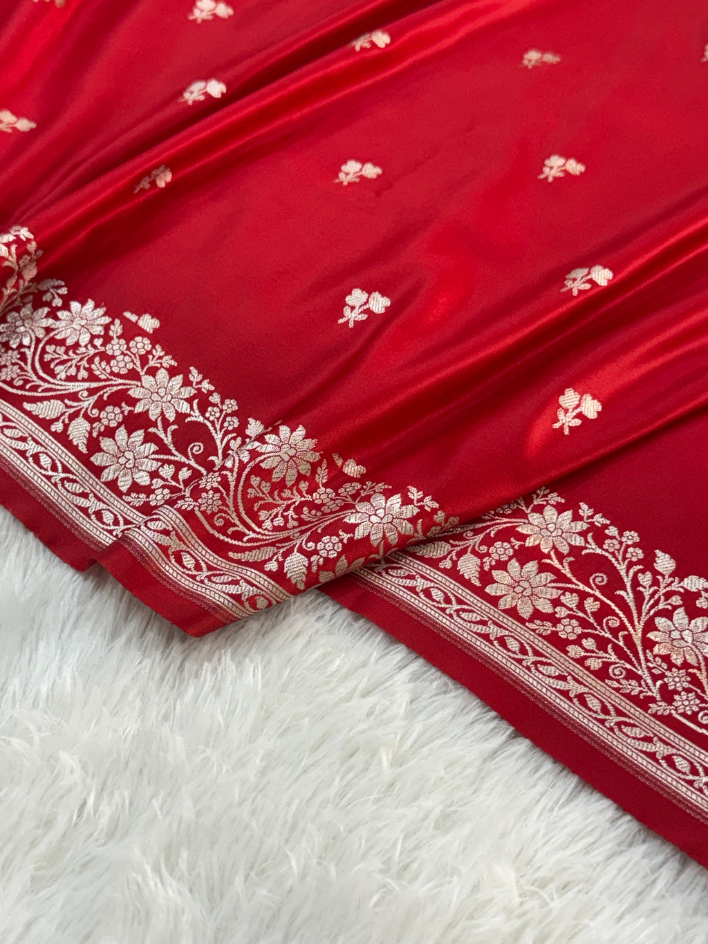 Banarasi Mashru Silk Saree in Border Buti Design in Red colour