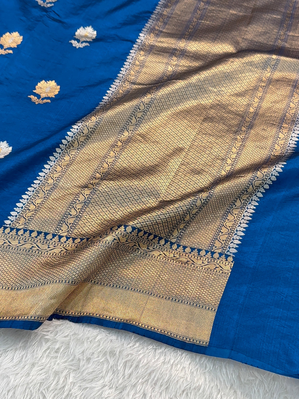 Banarasi Raw Mango Silk Saree in Border and Buta Design in Silver and Gold Zari work in German Blue Color