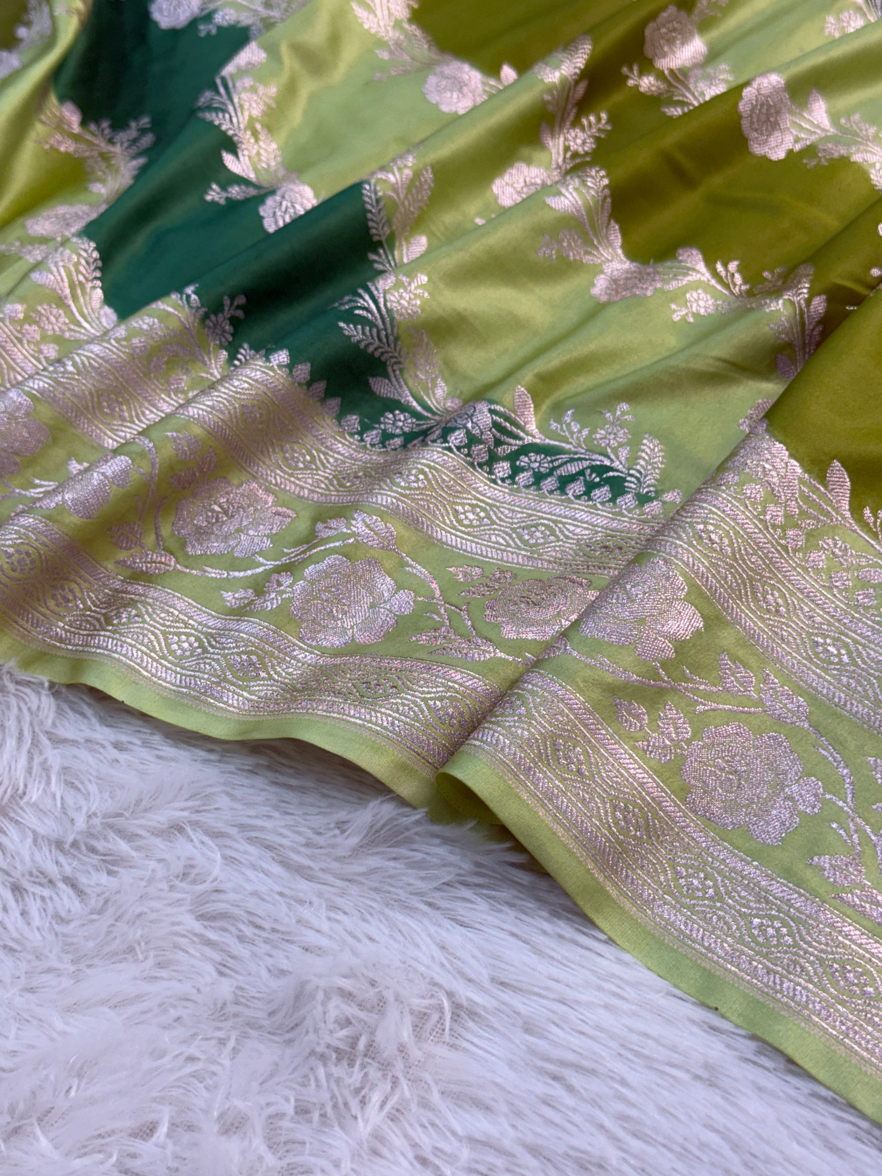 Banarasi mashru silk rangkat saree in aada pattern design in Light And Dark Green colour