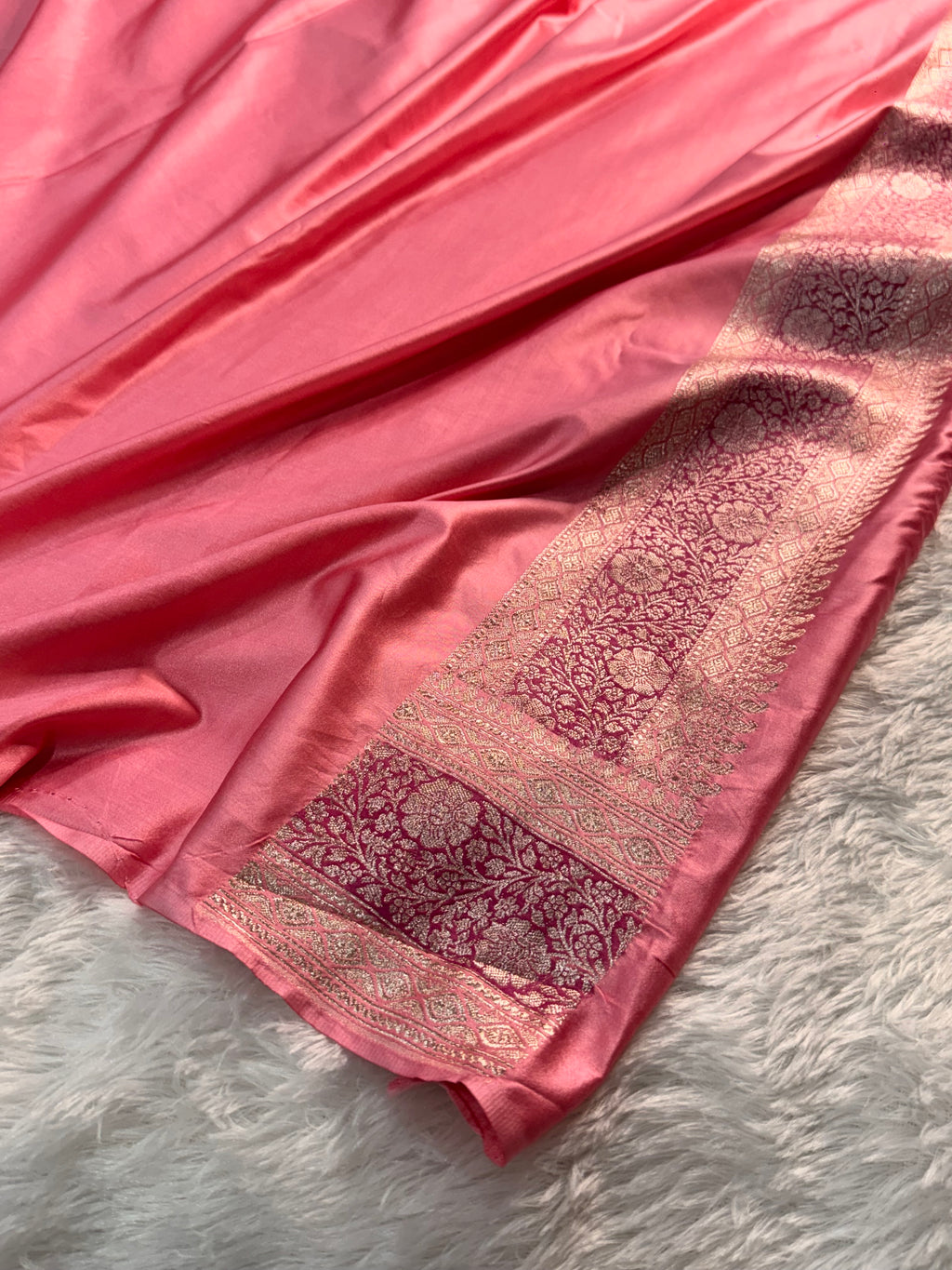 Banarasi Mashru Silk Saree with Tanchoi Weaving in Rusty Rani colour