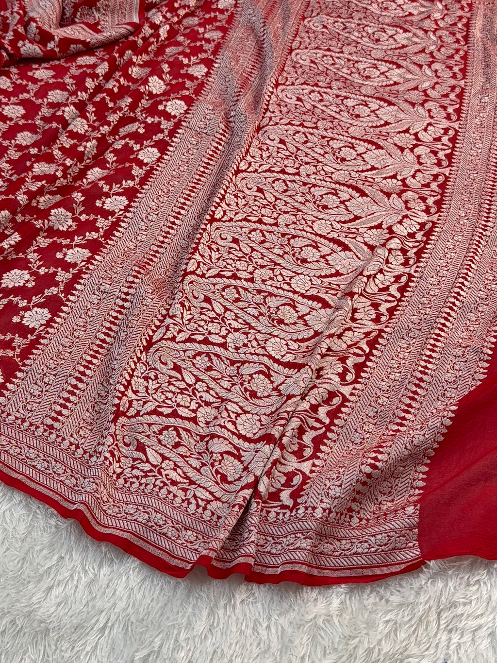 Banarasi Pure Khaddi Chiffon Saree  with Light Gold Zari Work In Floral Jaal Design in Red Colour
