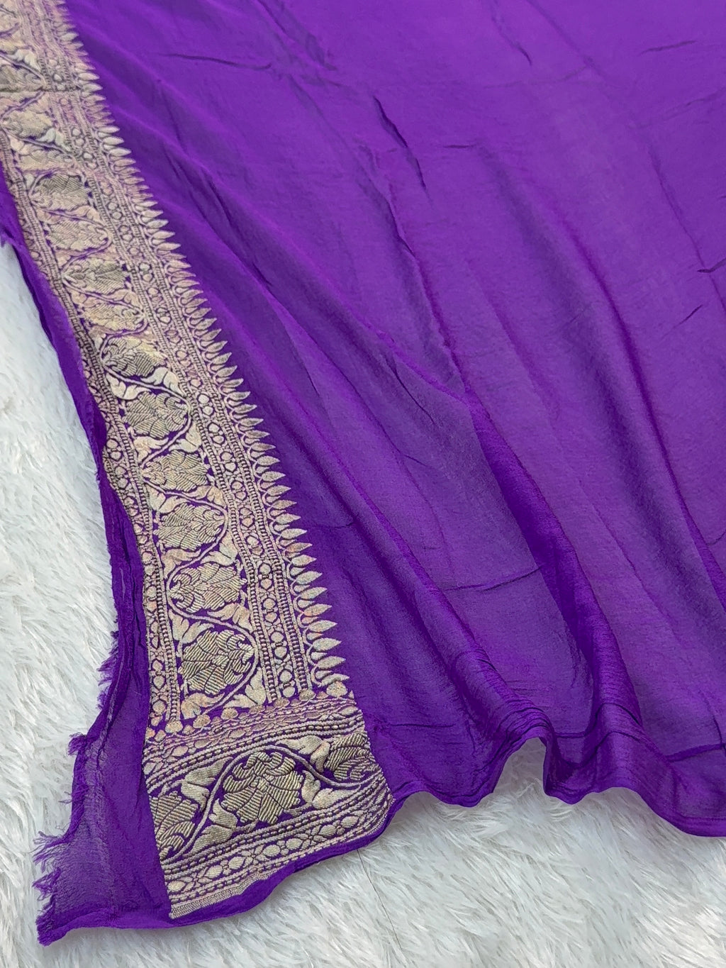 Banarasi Pure Khaddi Chiffon Saree  with Silver Zari Work with Small Motifs Pattern Design in Deep Violet Colour