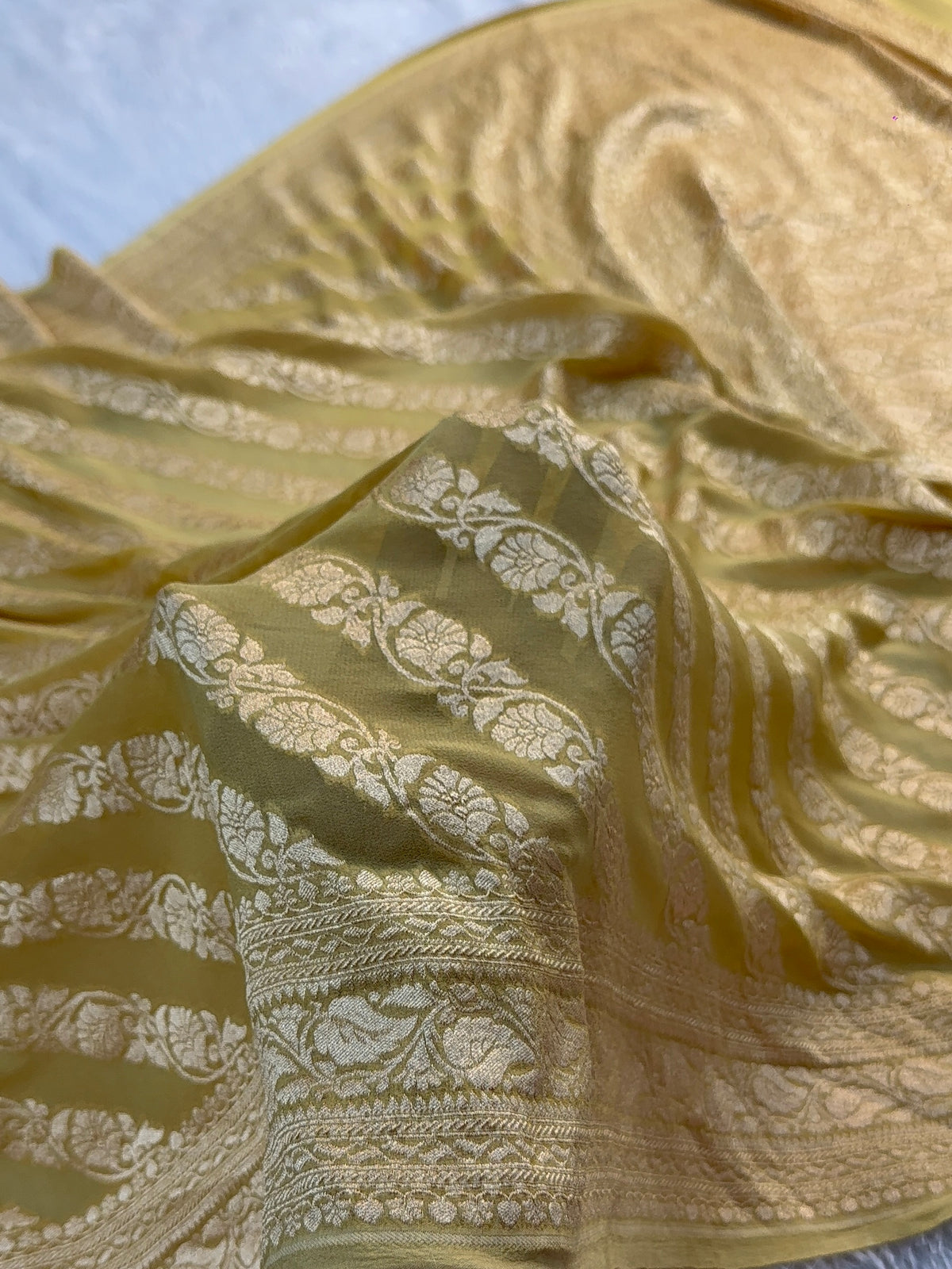 Banarasi Pure Khaddi Chiffon Saree in Floral Aada Jaal Design in Deep Maroon Colour