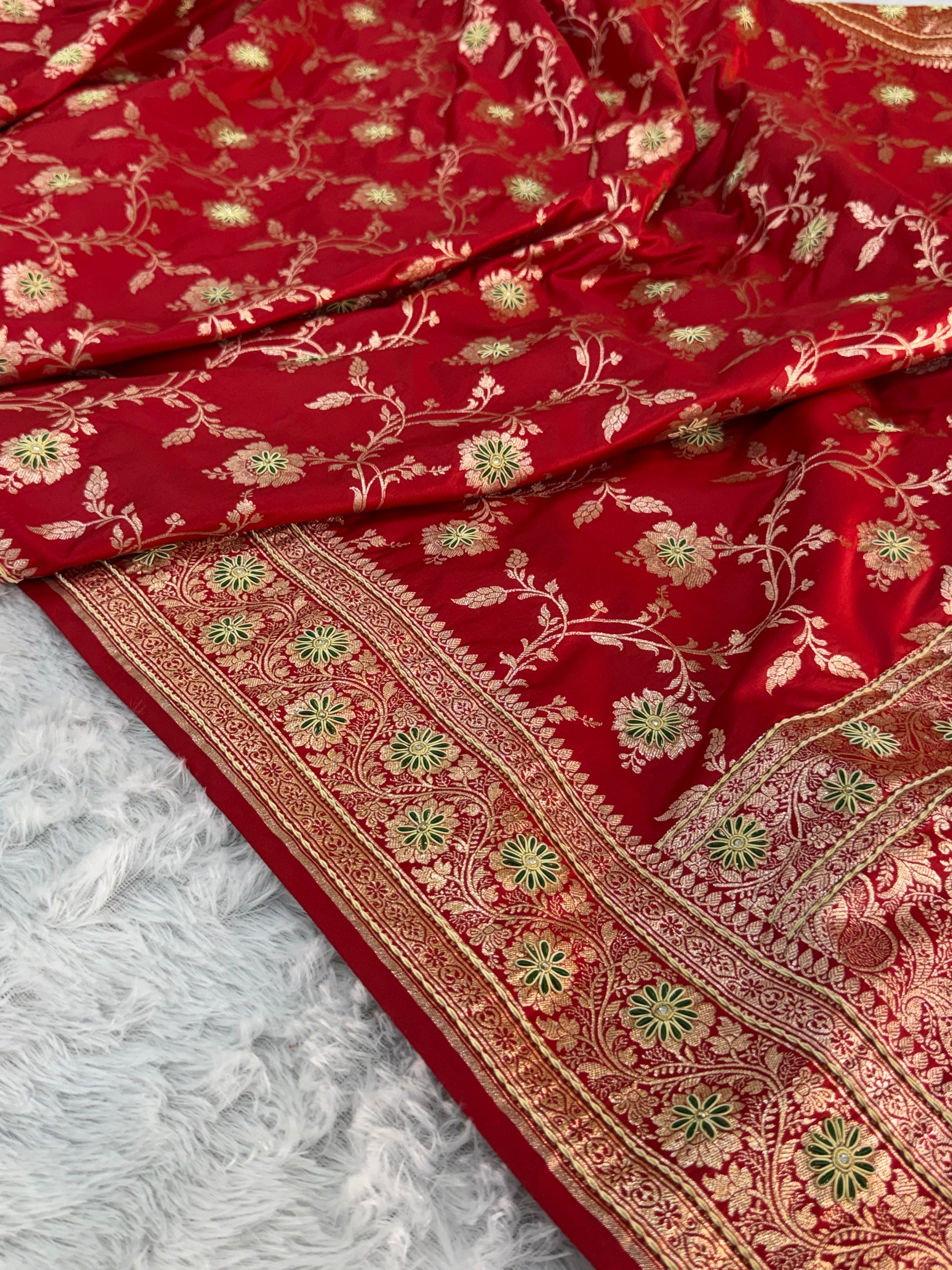 Mashru Bridal saree in Red color shade