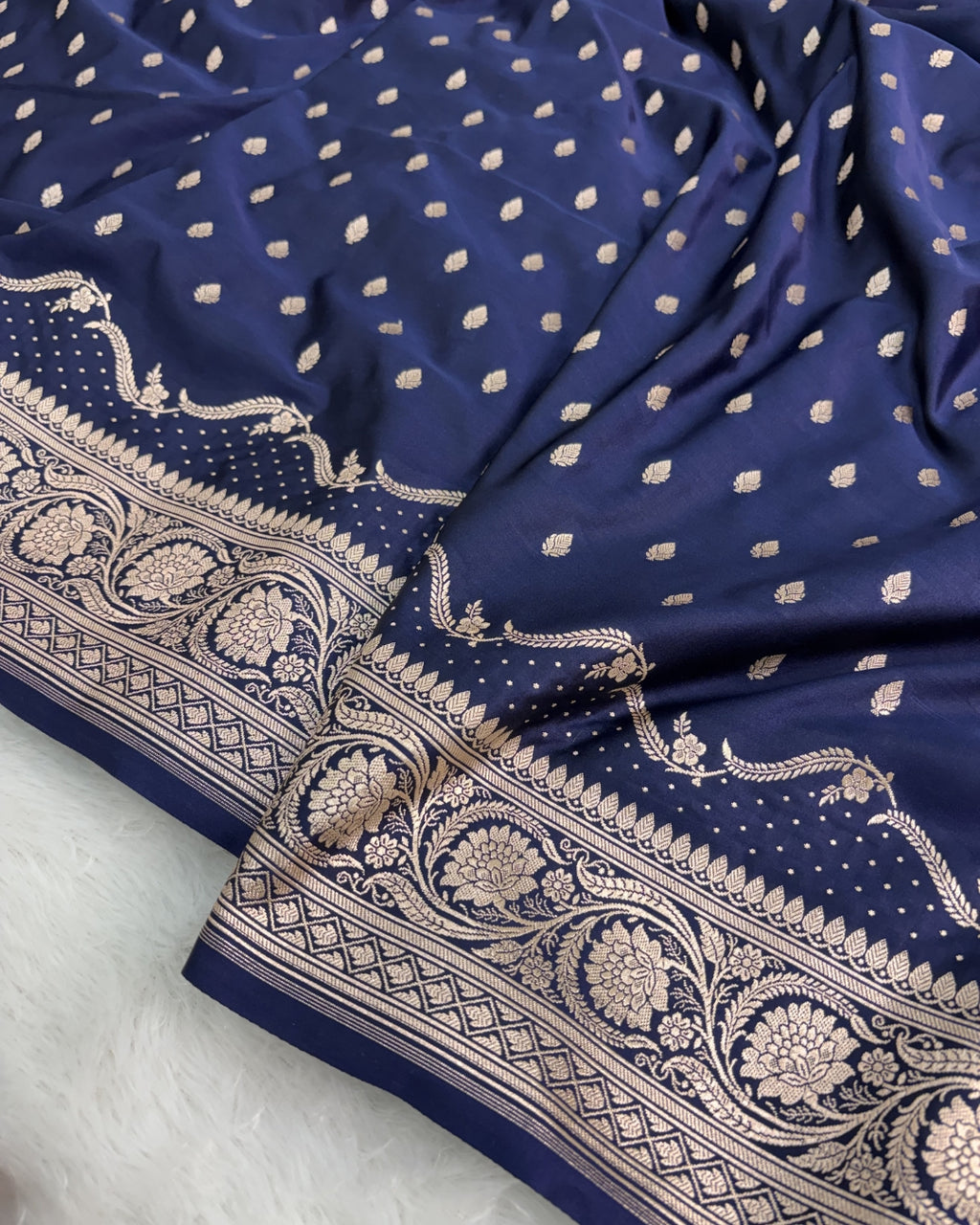 Mashru Silk Banarasi Designer Border Buti Saree