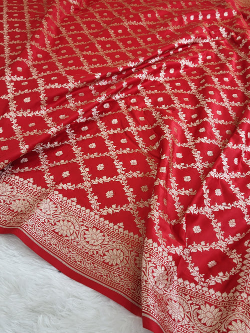 Banarasi mashru silk saree in chokdi design