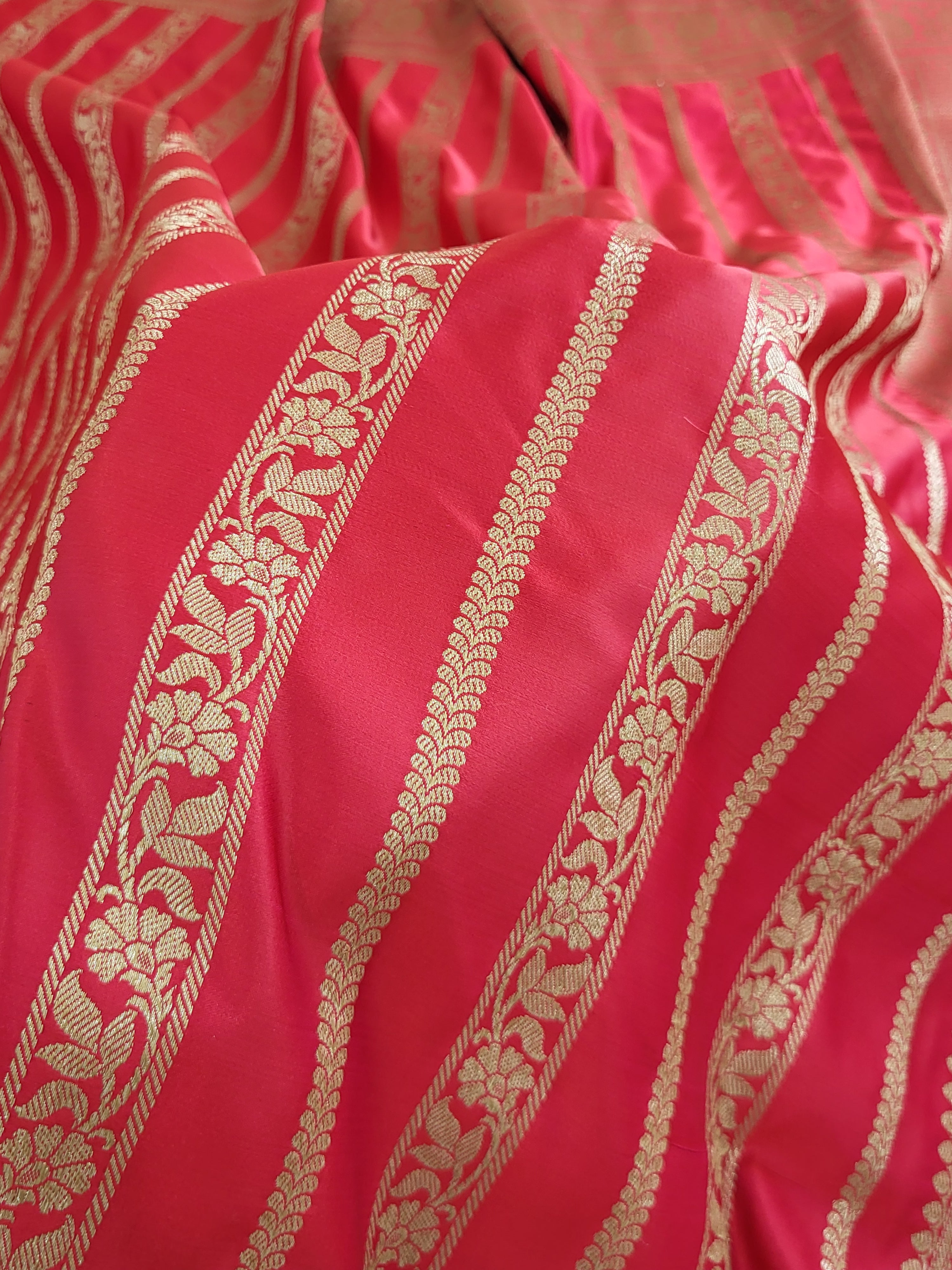 Banarasi mashru silk saree in vertical stripes design